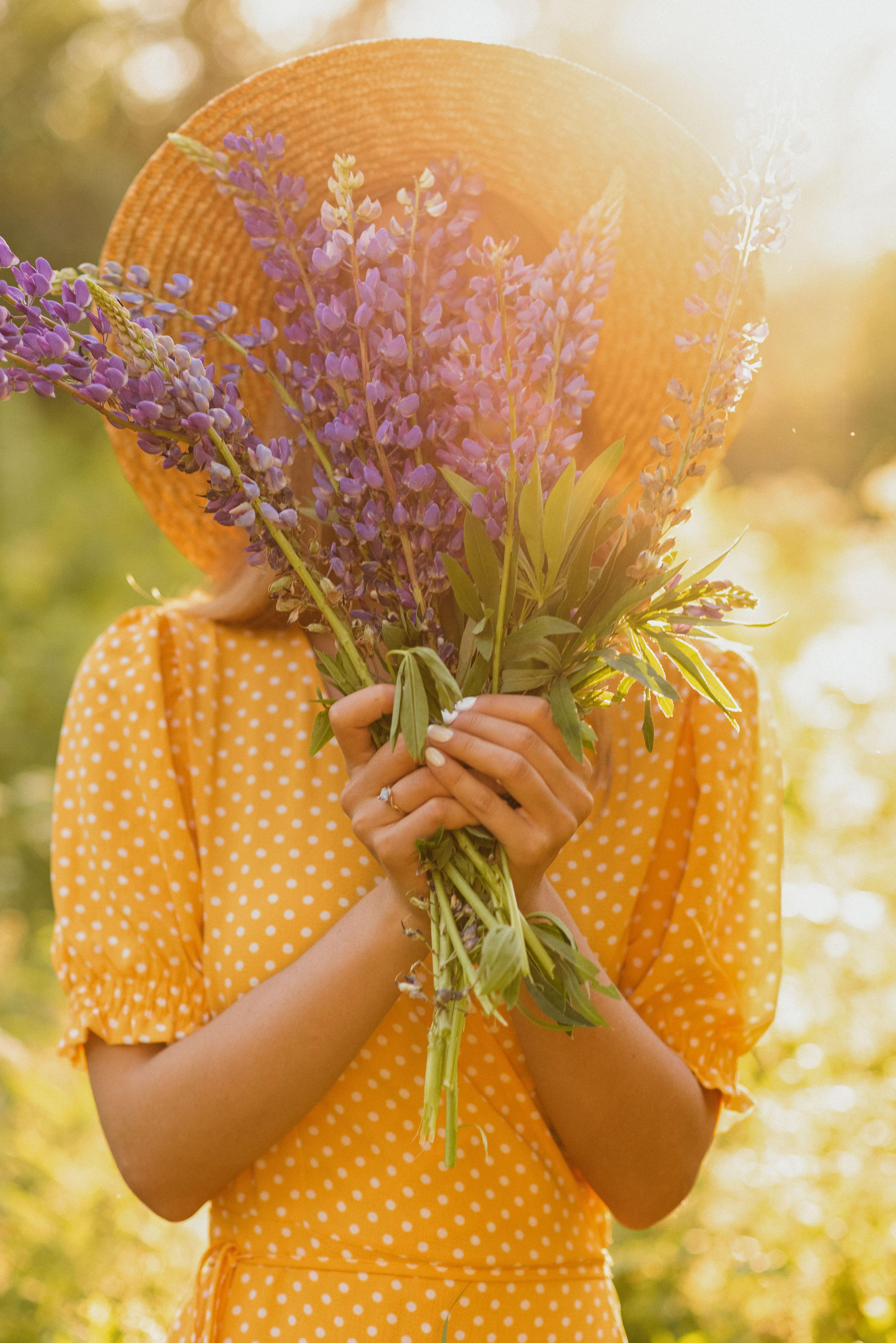 Полина в люпинах. Свадебный фотограф в Москве Анна Полушина