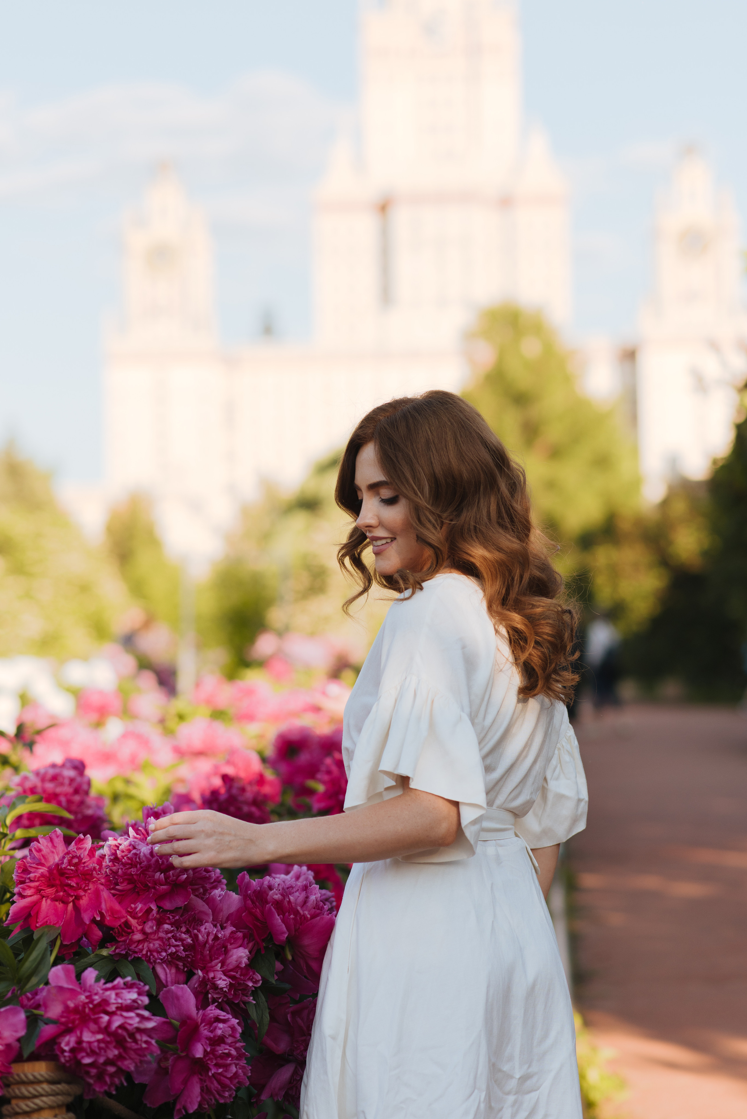Алена, пионы. Свадебный фотограф в Москве Анна Полушина
