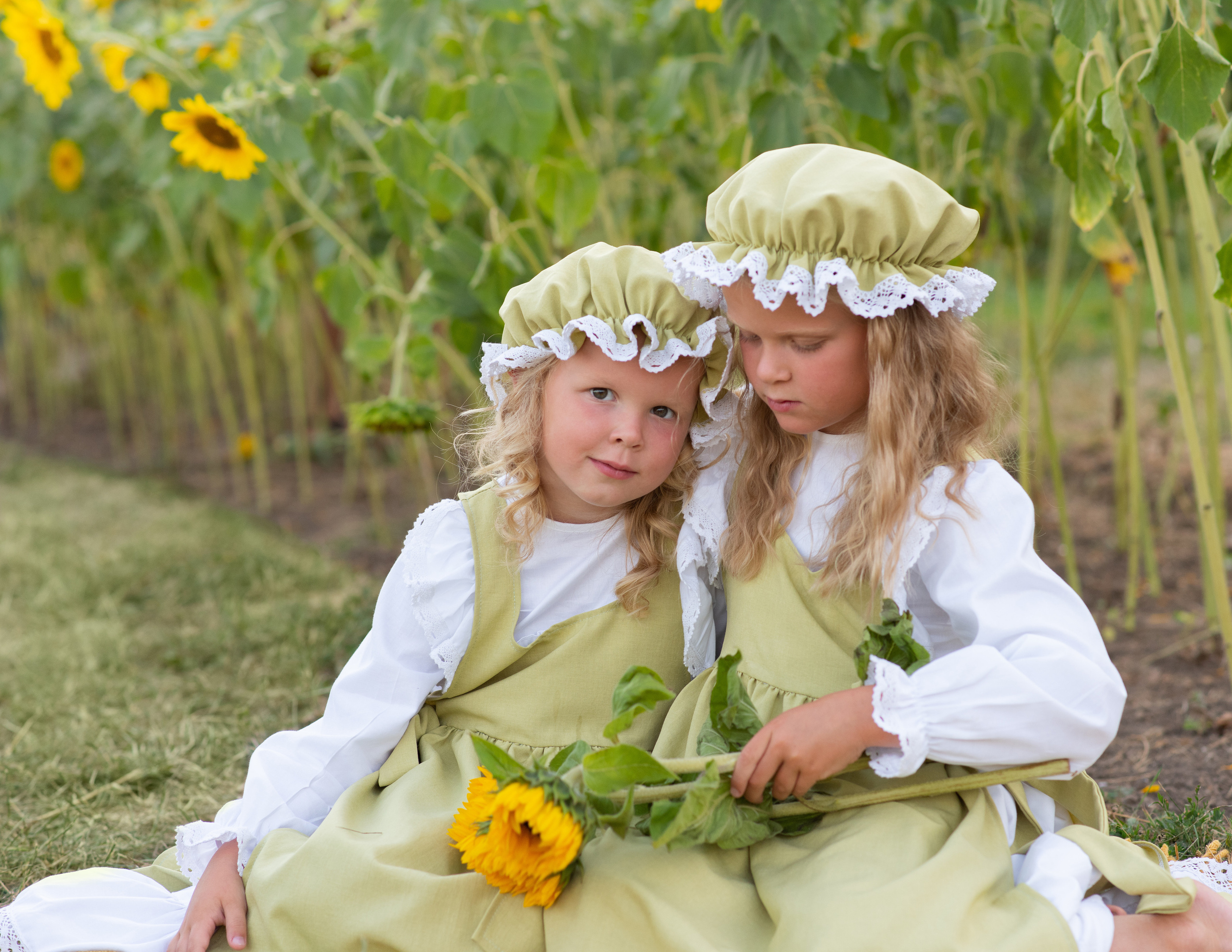 Семейная фотосессия в студии в Москве, семейный фотограф Анна Полушина. Свадебный фотограф в Москве Анна Полушина