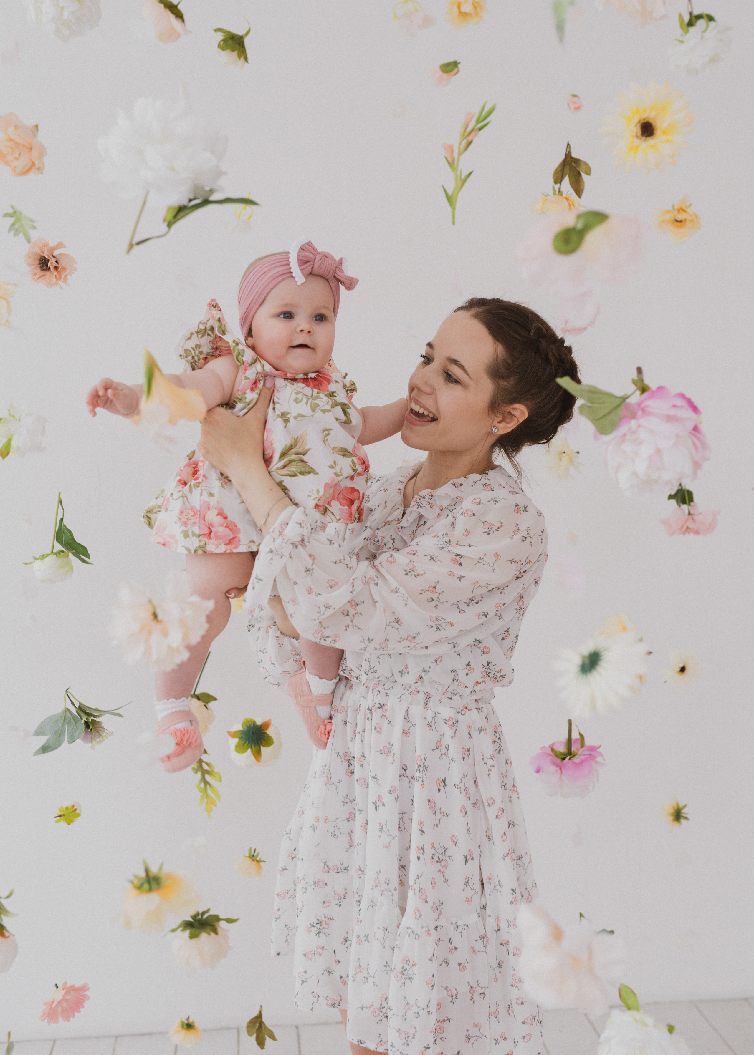 Семейная фотосессия в студии в Москве, семейный фотограф Анна Полушина. Свадебный фотограф в Москве Анна Полушина