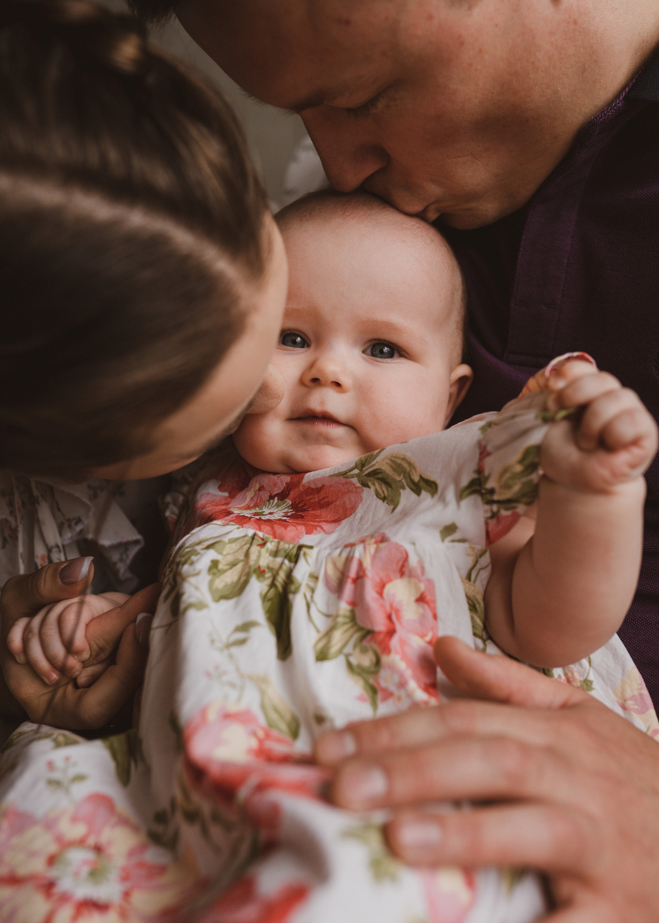 Семейная фотосессия в студии в Москве, семейный фотограф Анна Полушина. Свадебный фотограф в Москве Анна Полушина