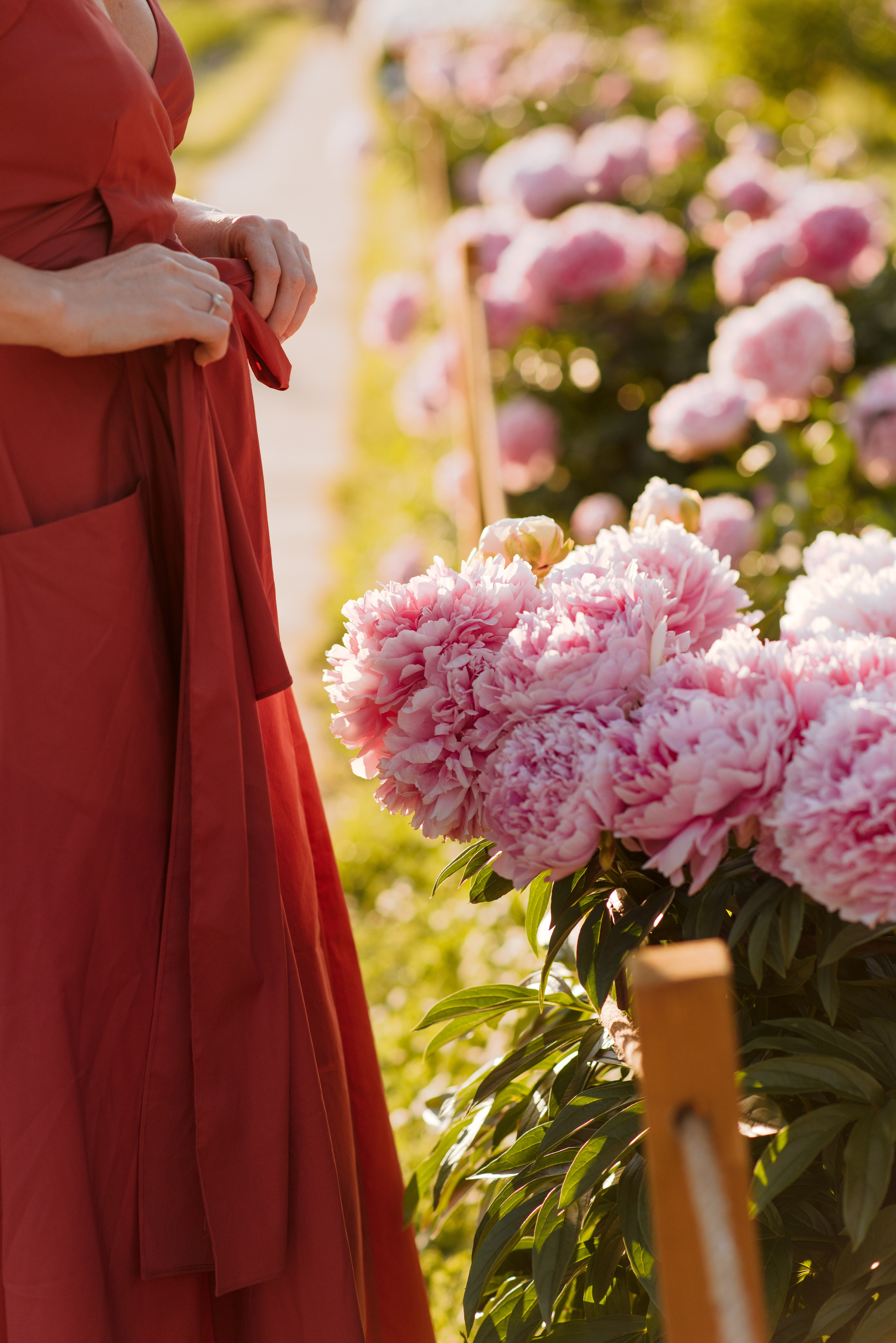 Алена, пионы. Свадебный фотограф в Москве Анна Полушина