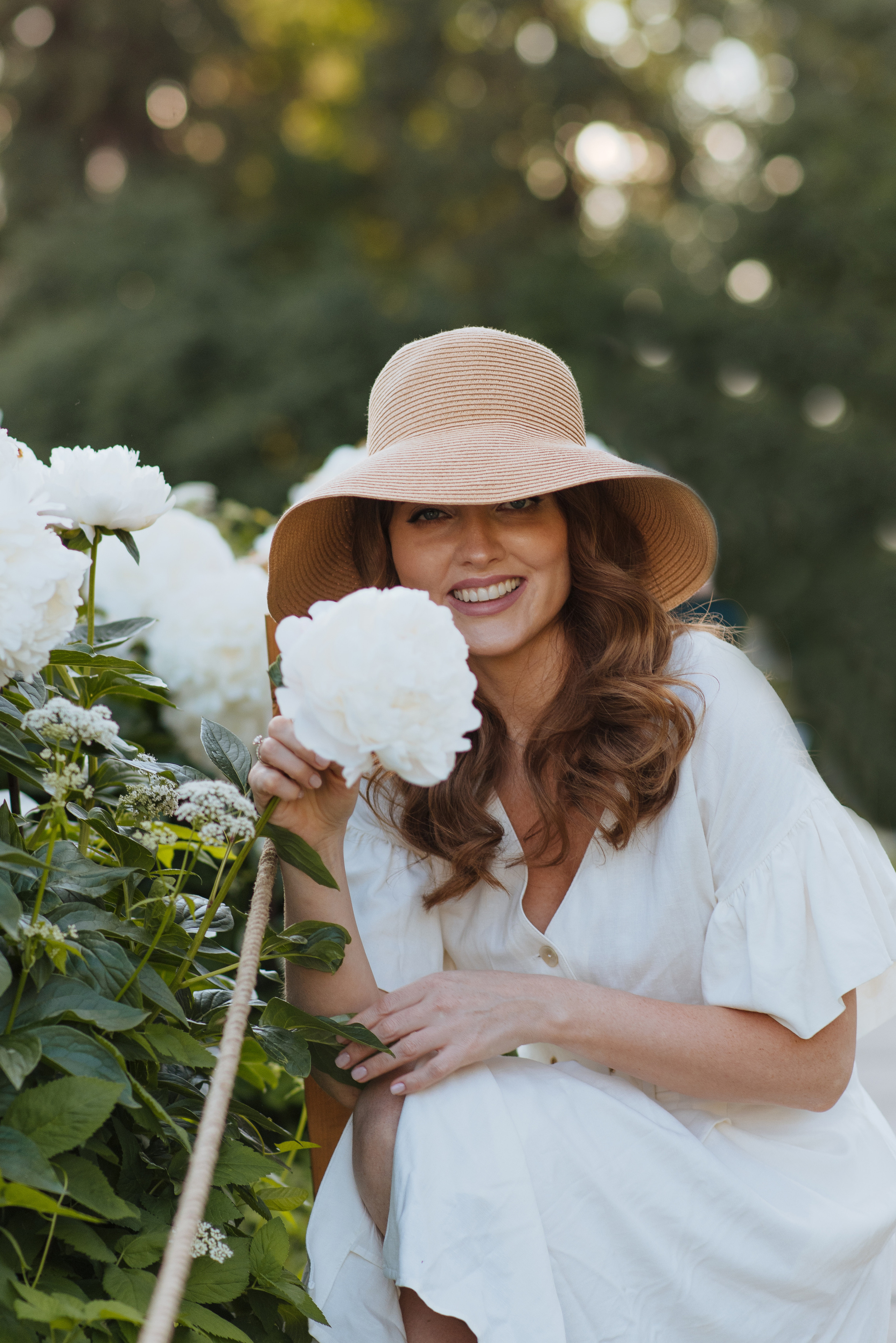 Алена, пионы. Свадебный фотограф в Москве Анна Полушина