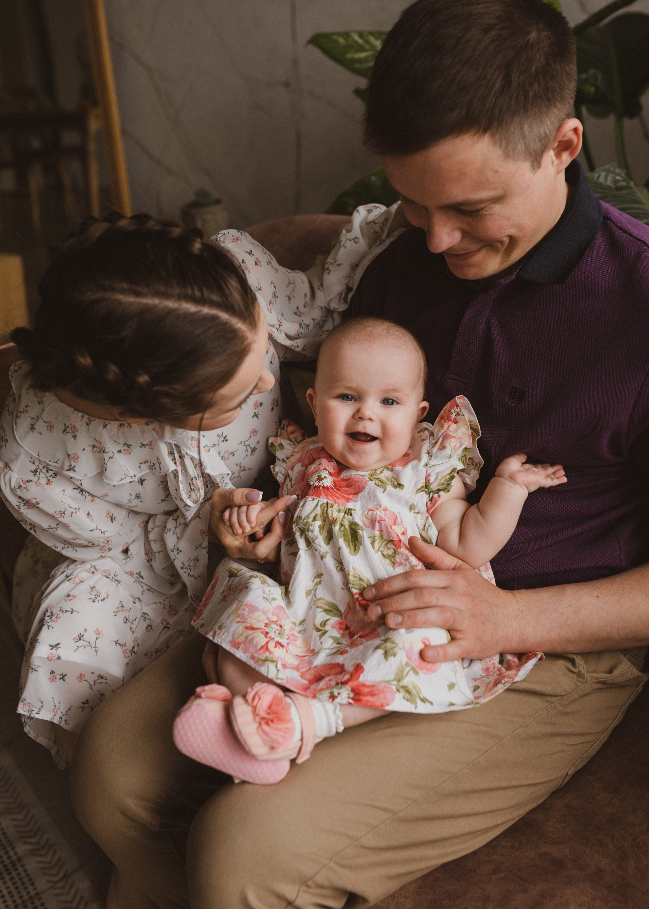 Семейная фотосессия в студии в Москве, семейный фотограф Анна Полушина. Свадебный фотограф в Москве Анна Полушина