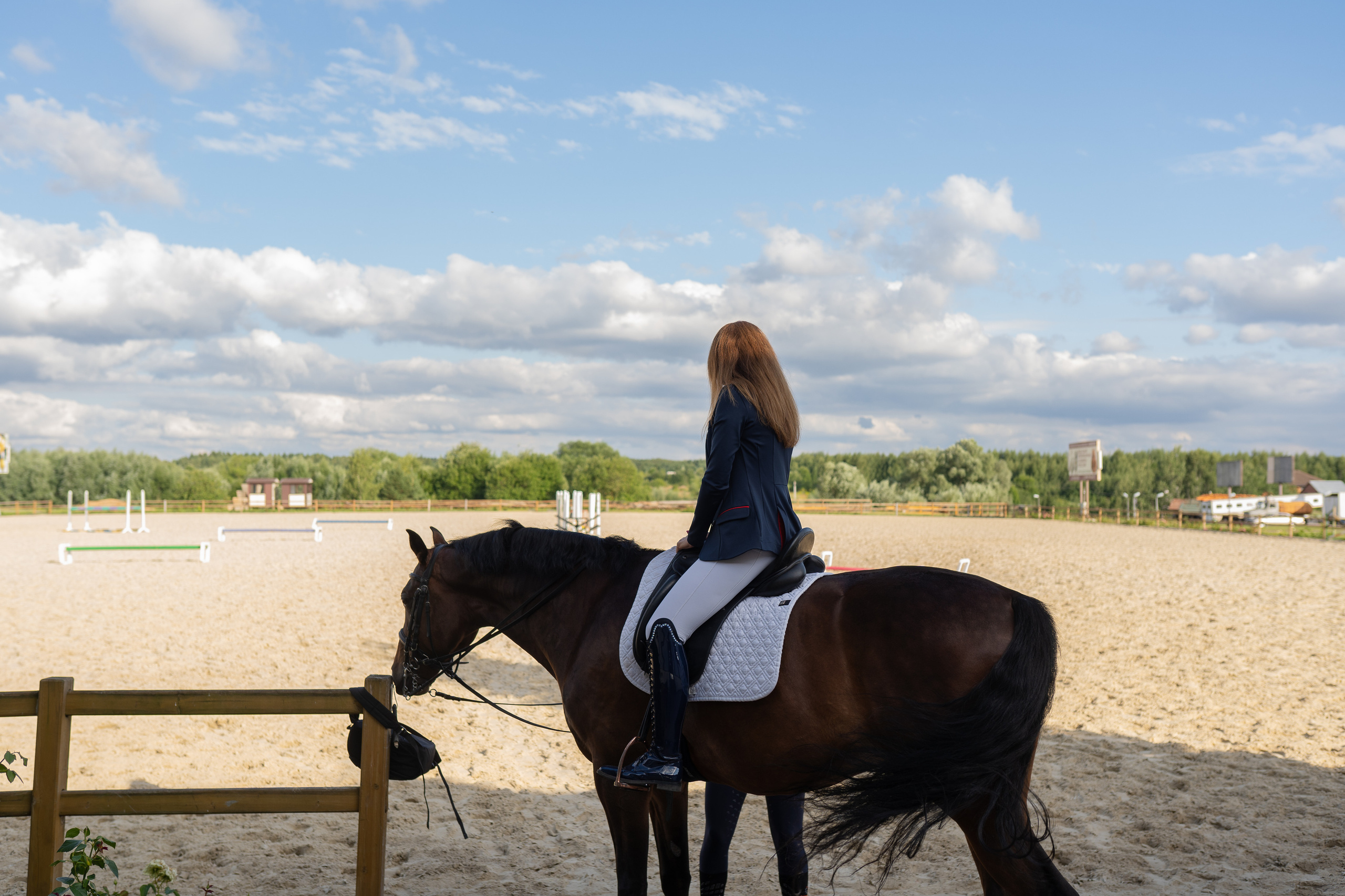 Алена, конный клуб Новый век. Свадебный фотограф в Москве Анна Полушина