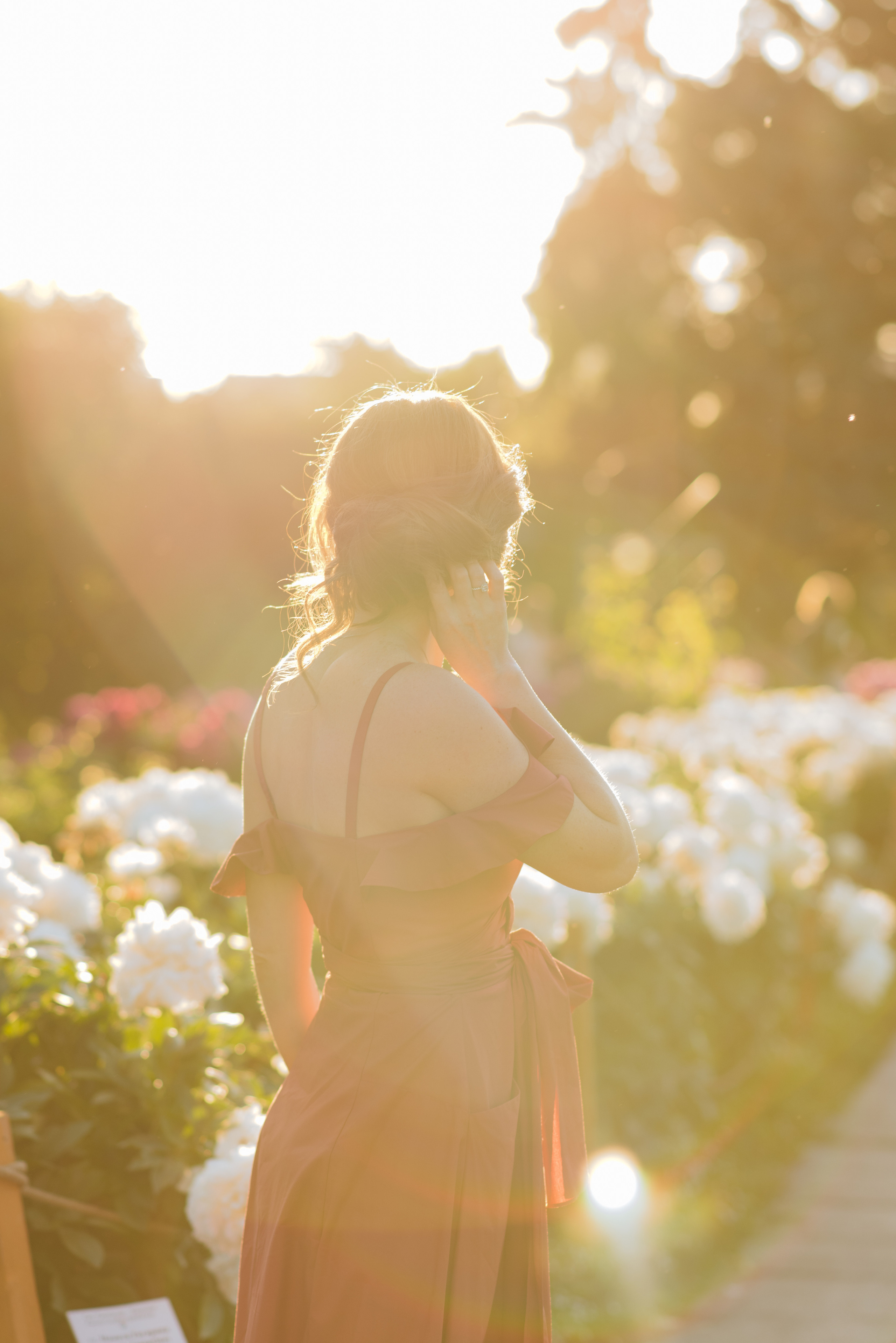 Алена, пионы. Свадебный фотограф в Москве Анна Полушина