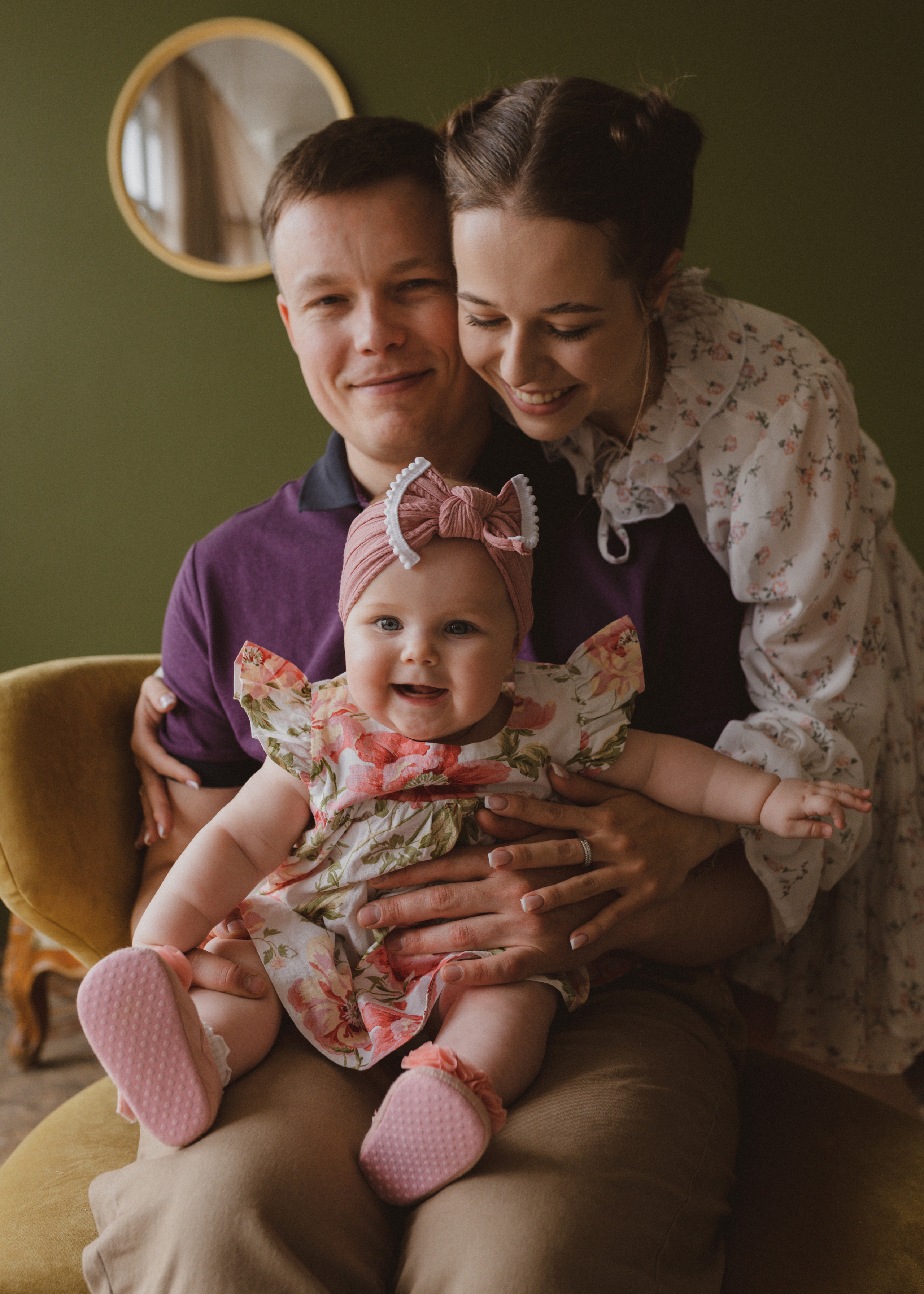 Семейная фотосессия в студии в Москве, семейный фотограф Анна Полушина. Свадебный фотограф в Москве Анна Полушина
