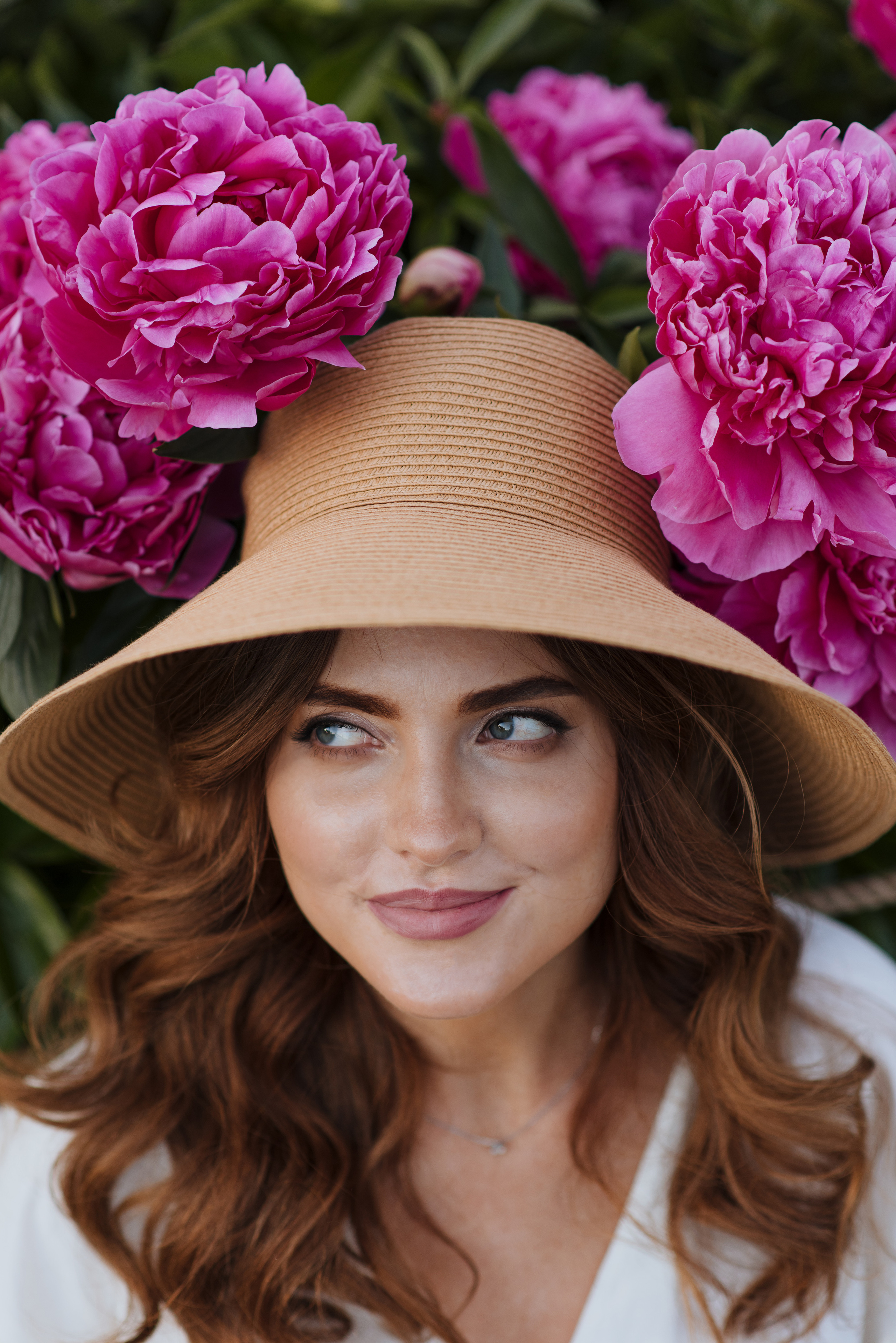 Алена, пионы. Свадебный фотограф в Москве Анна Полушина