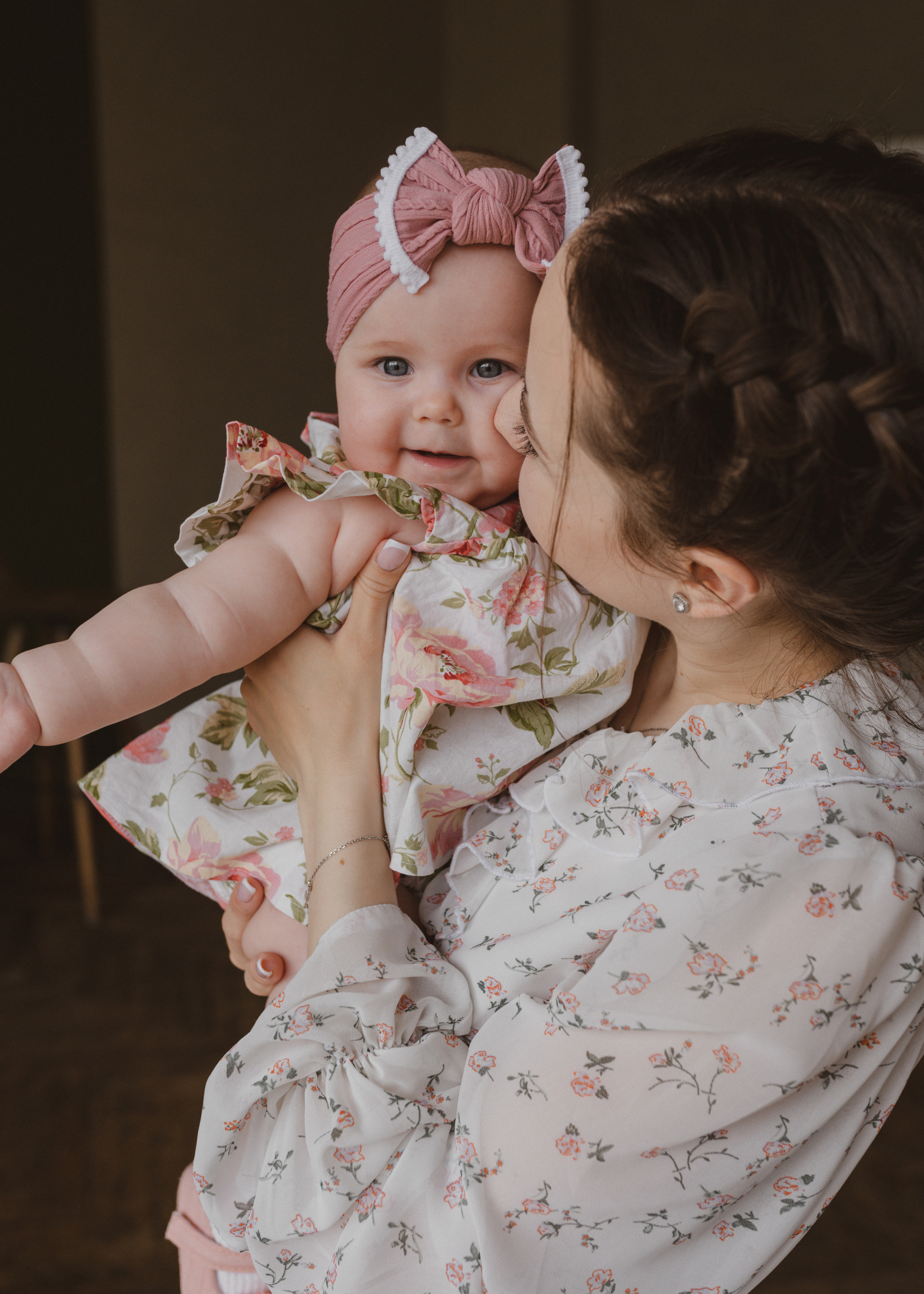 Семейная фотосессия в студии в Москве, семейный фотограф Анна Полушина. Свадебный фотограф в Москве Анна Полушина
