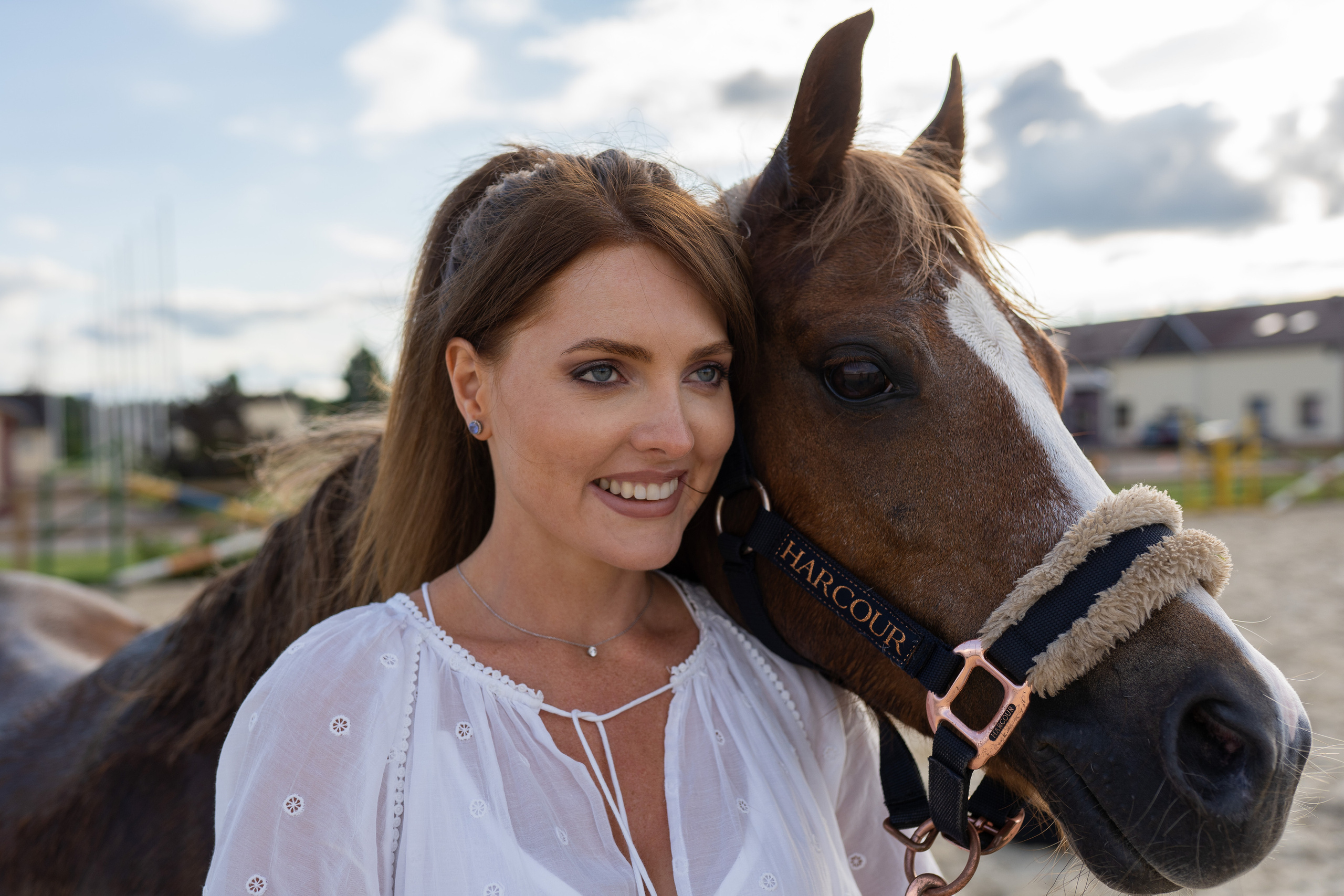 Алена, конный клуб Новый век. Свадебный фотограф в Москве Анна Полушина