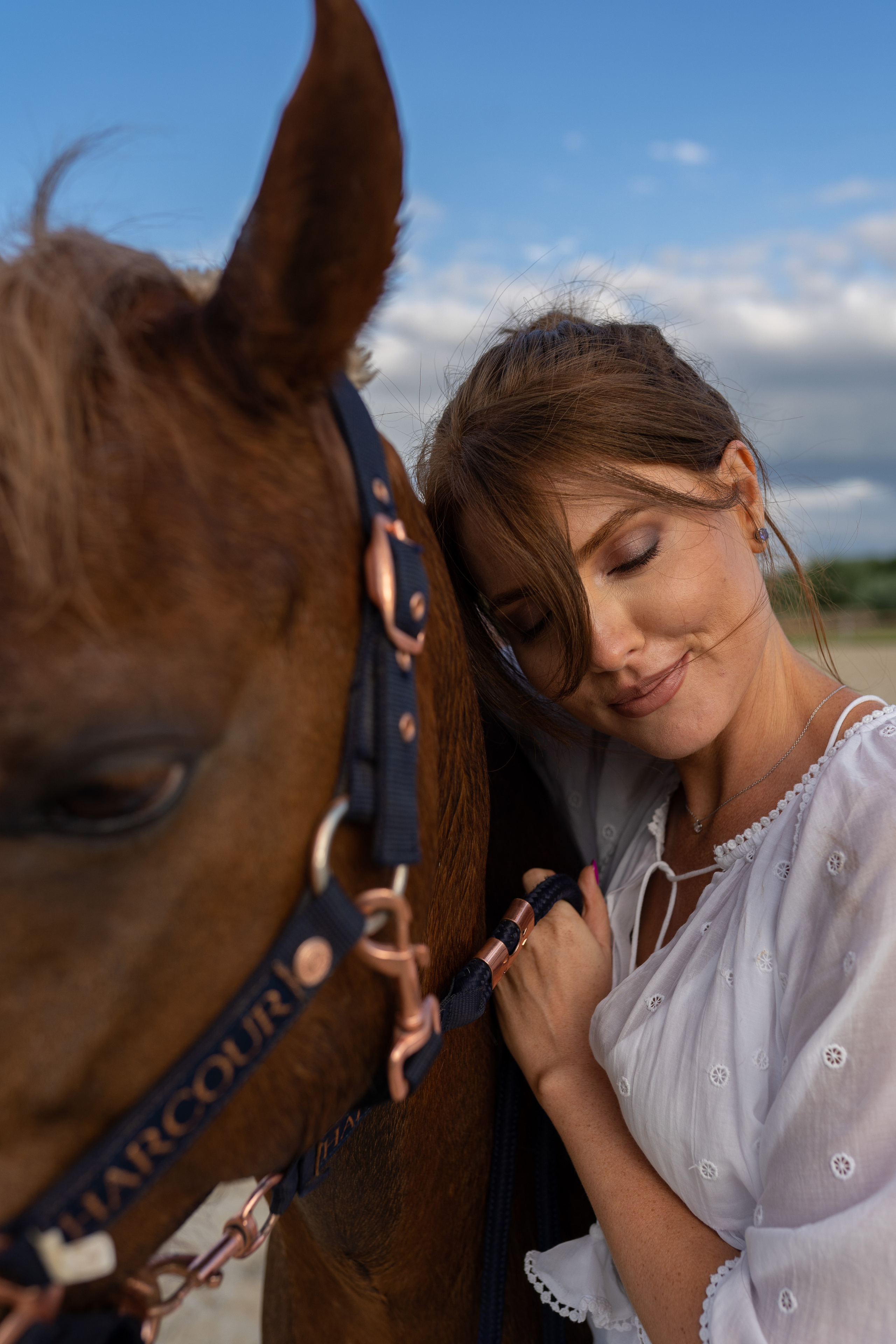 Алена, конный клуб Новый век. Свадебный фотограф в Москве Анна Полушина