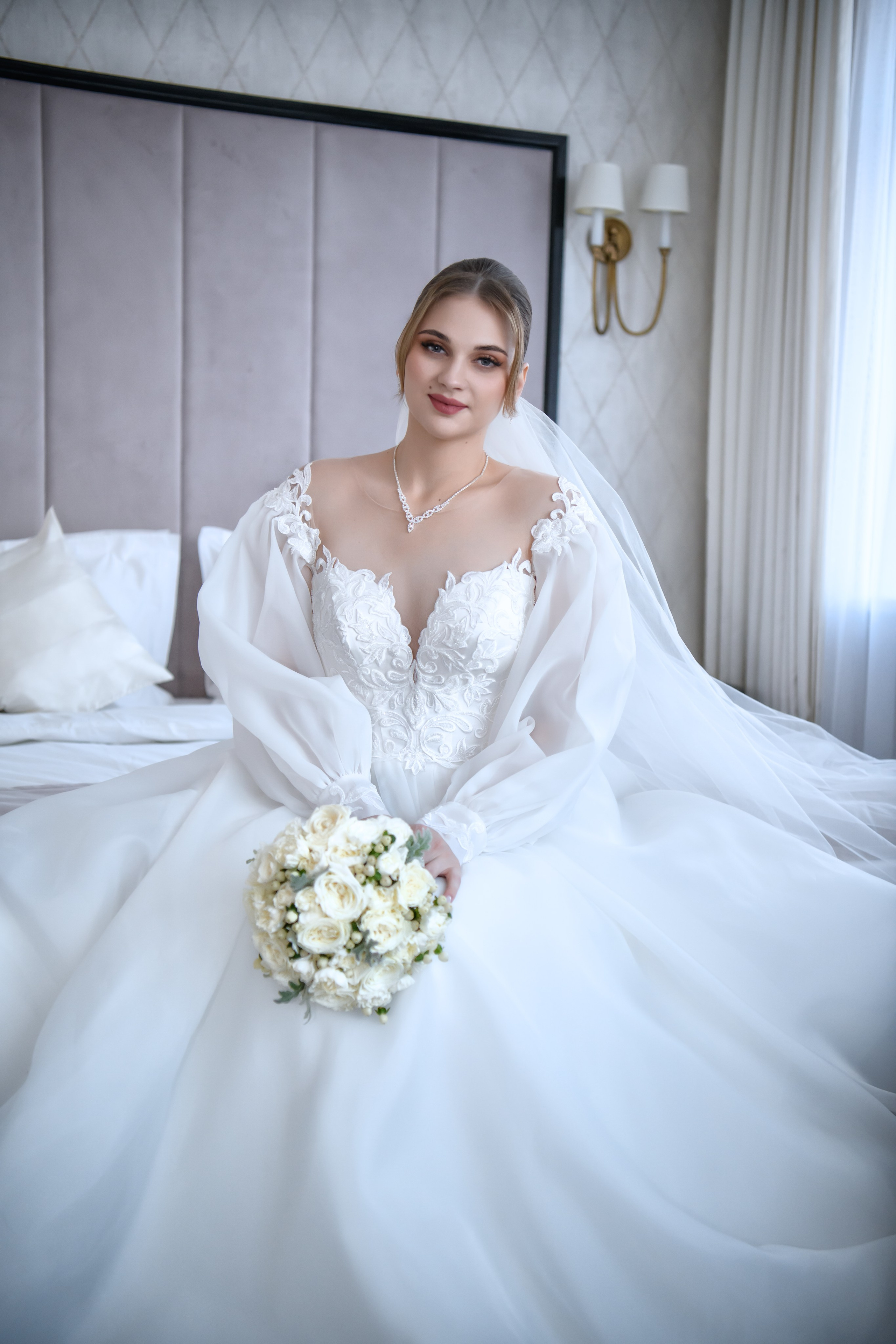 alt="Свадебная фотосессия в Барнауле. Свадебный фотограф Анна Глухова"