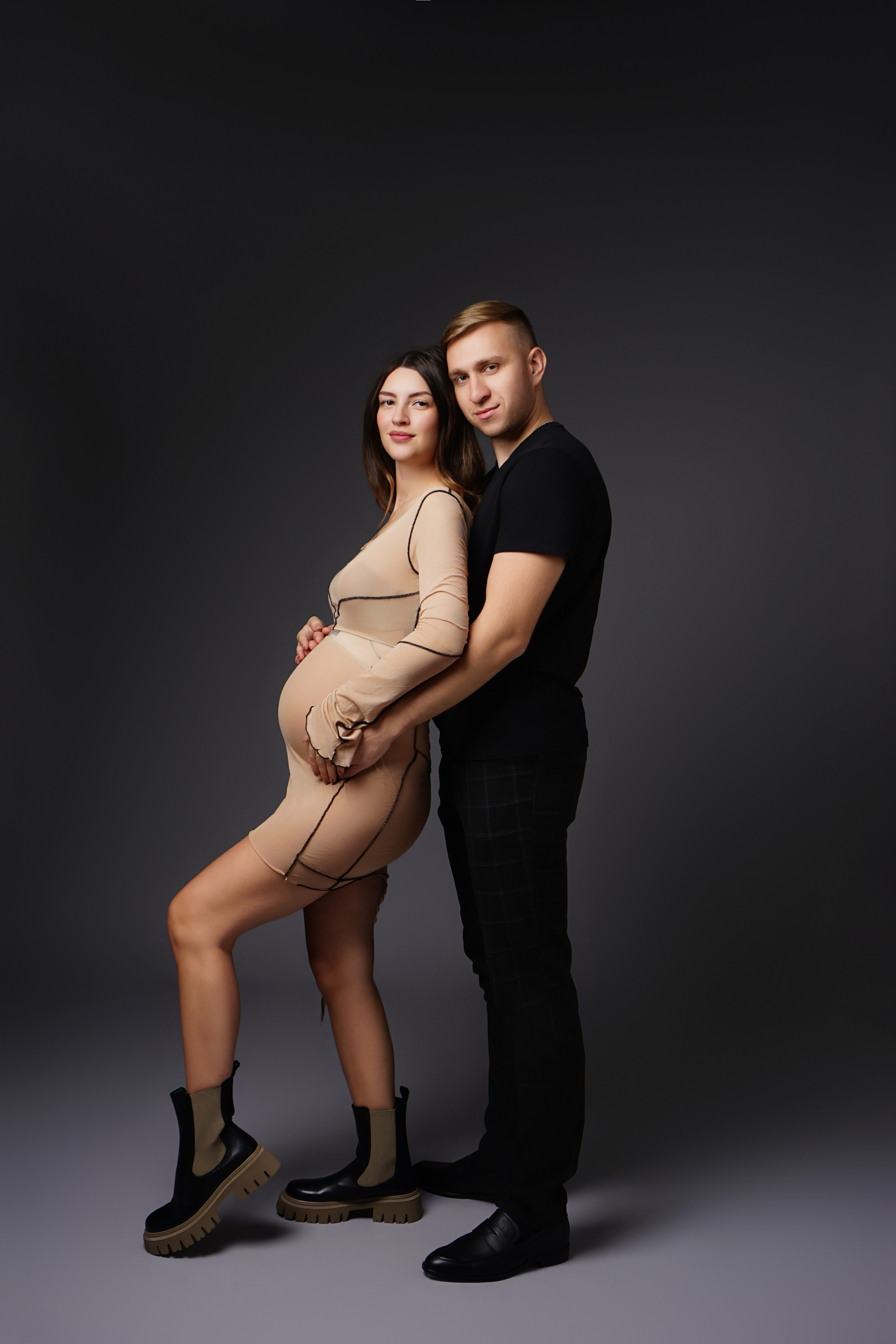 Съёмка беременности в моей фотостудии «НЕБО». Женский фотограф в Химках Алёна Ленёва