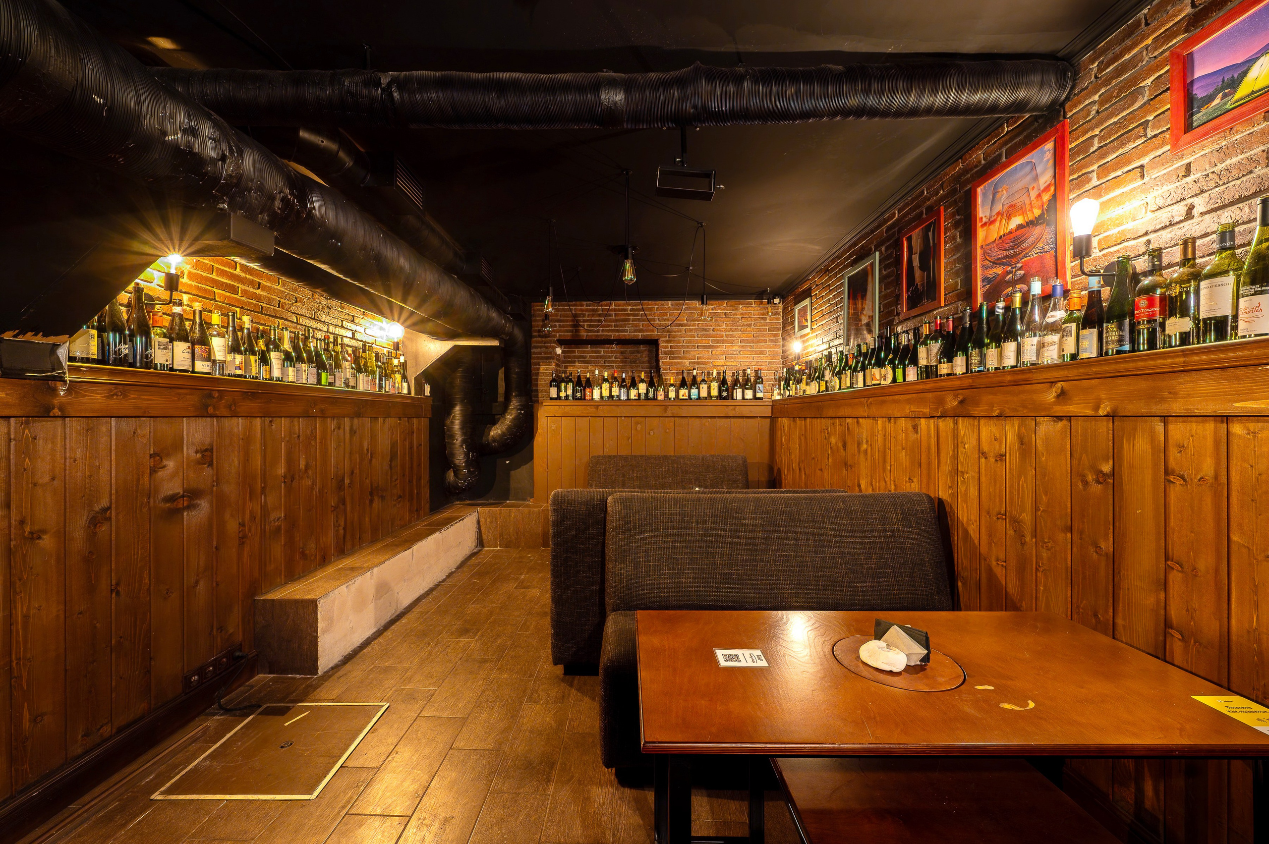 Бар ПитербургЧики. Интерьерный фотограф. Фото- видеосъемка недвижимости Санкт-Петербург