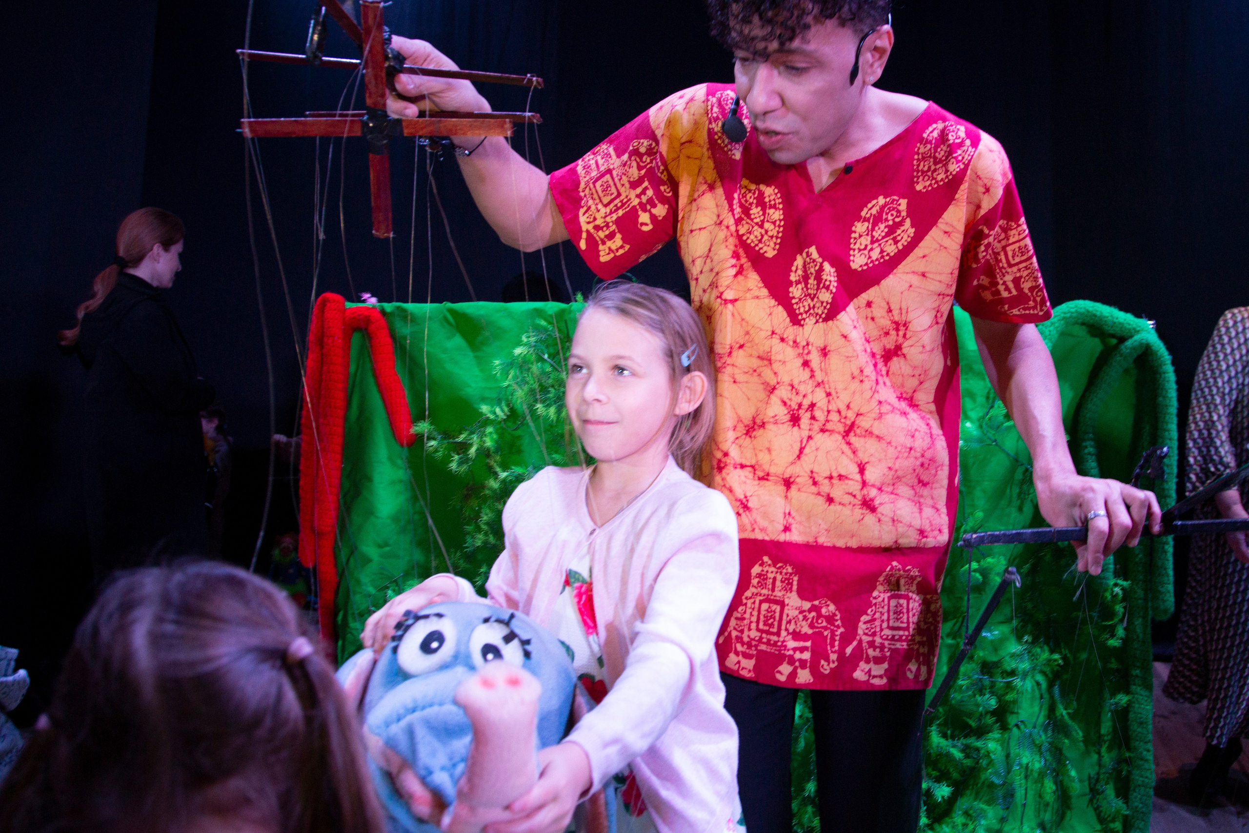 Любопытный слоненок спектакль театра Саквояж. Фотограф в Сочи Юрий Шептаев