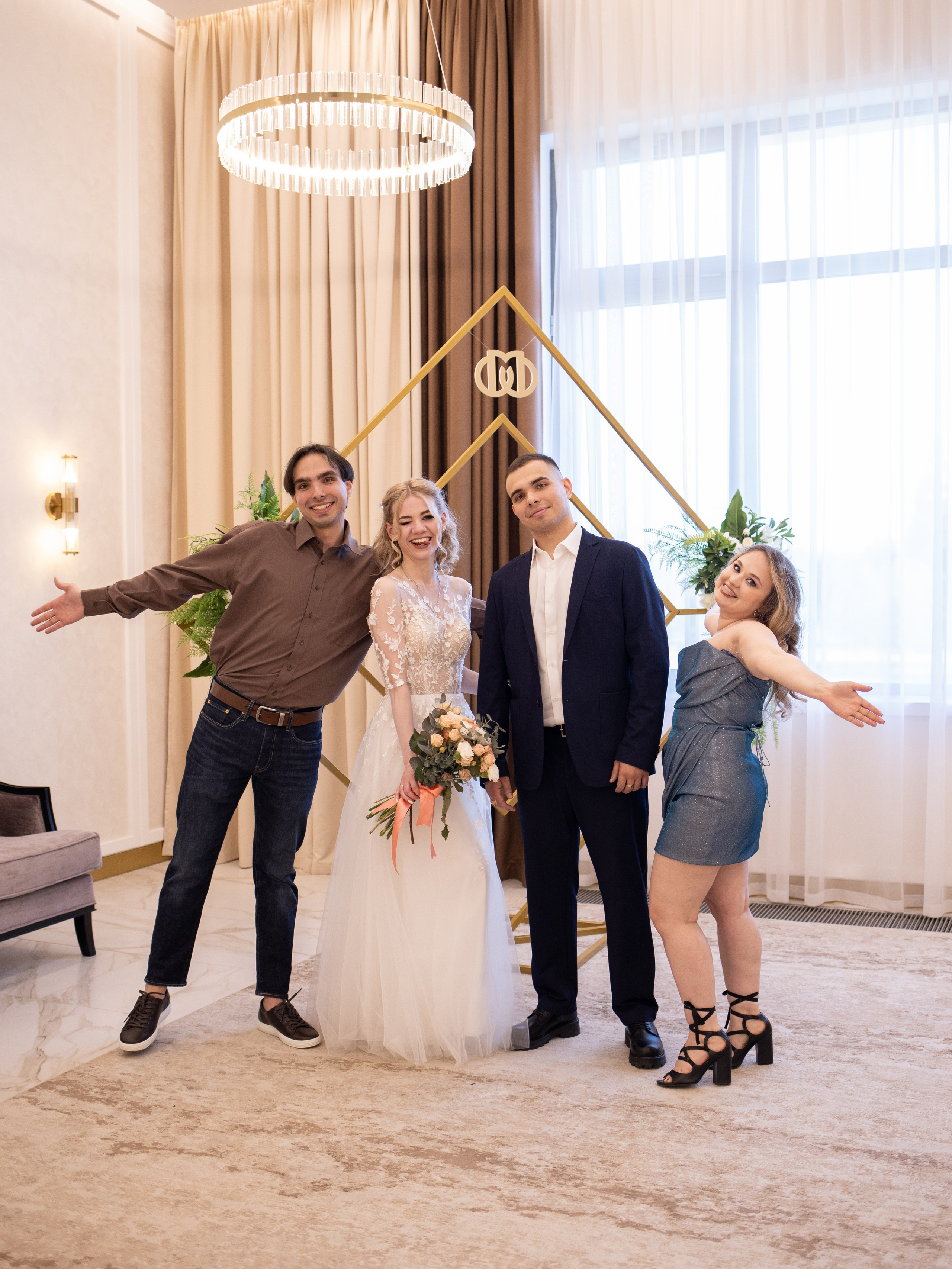 Руслан и Анастасия. Главная