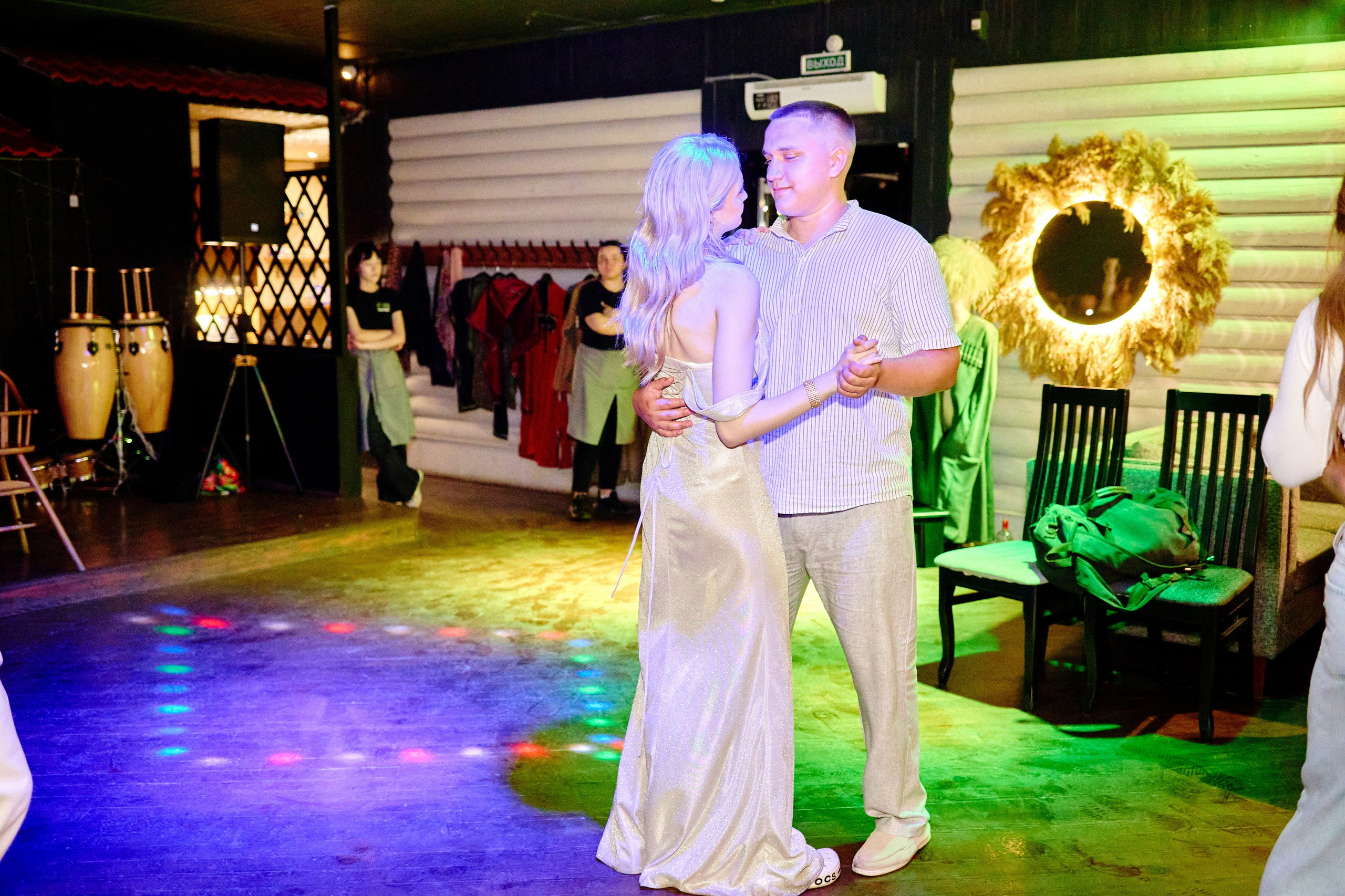 Выпускной 35 Сош. Фотограф Выпускные альбомы Таганрог Сергей Коробченко