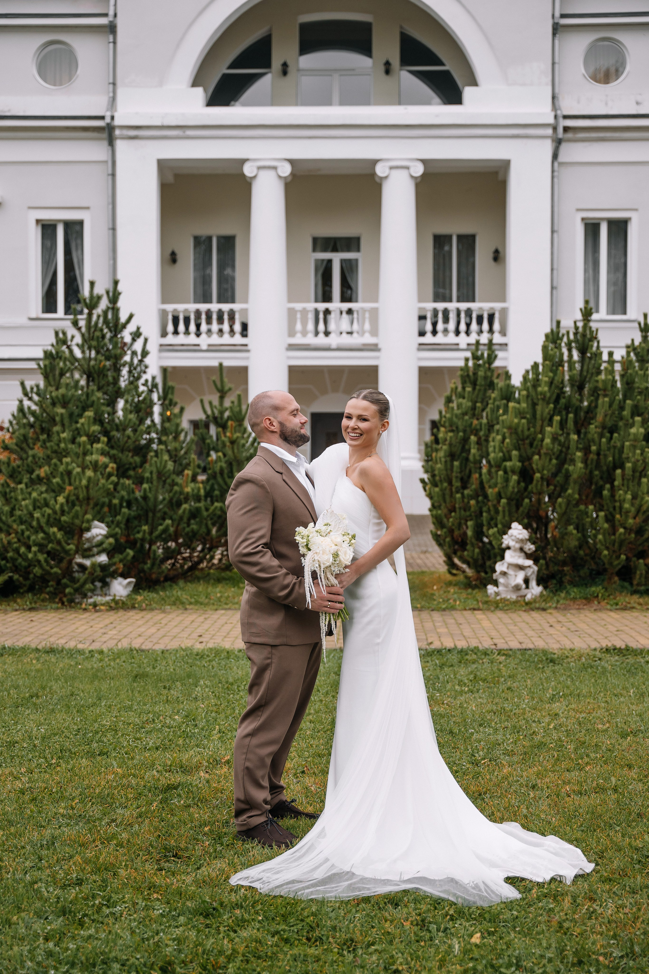 Артём и Елизавета 10/10/2025. Фотограф в Смоленске Ольга Давыдова