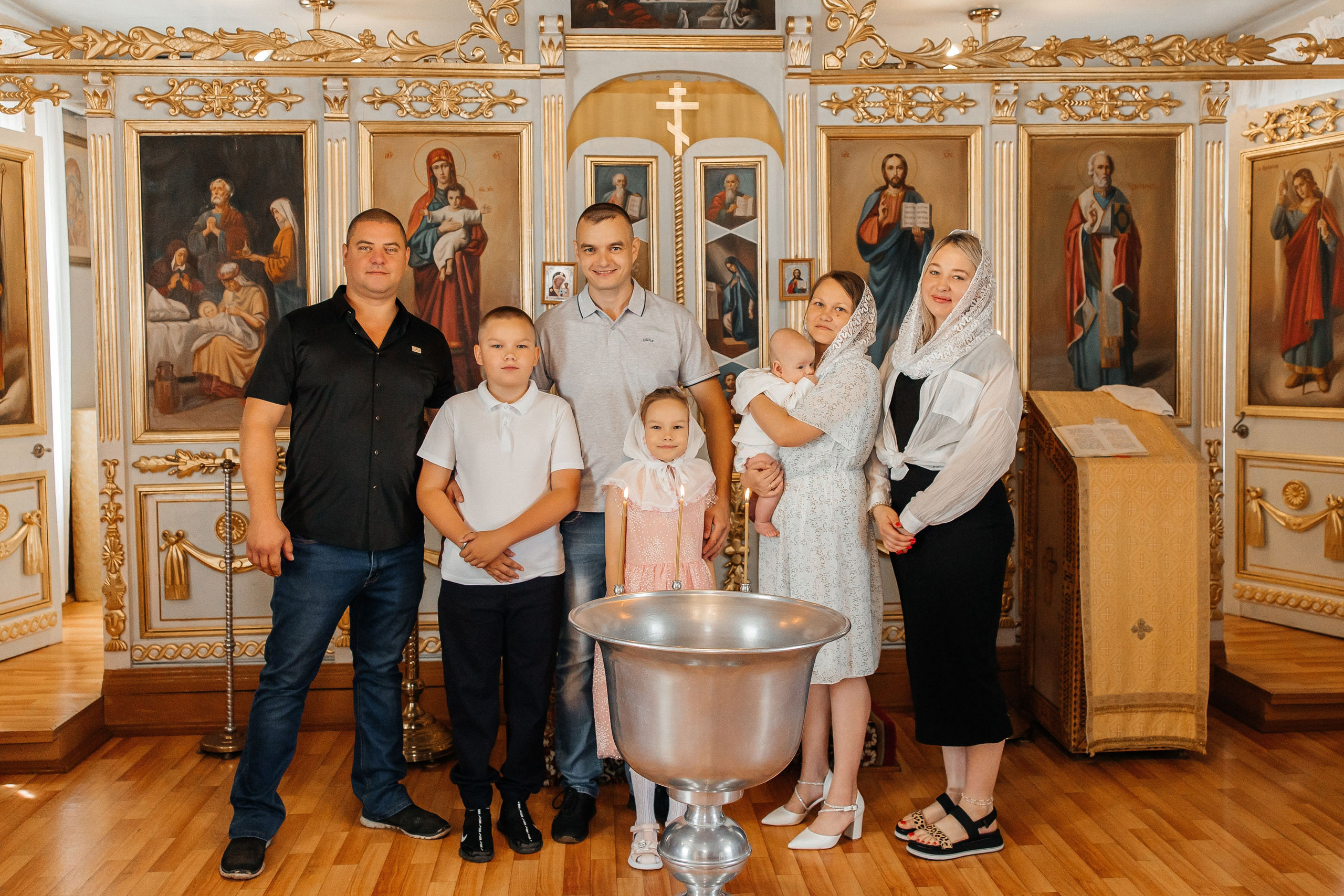 Таинство Крещения Ивана. Храм в честь иконы Божией Матери «Всех скорбящих Радость». Семейный фотограф в Рязани и Рязанской области