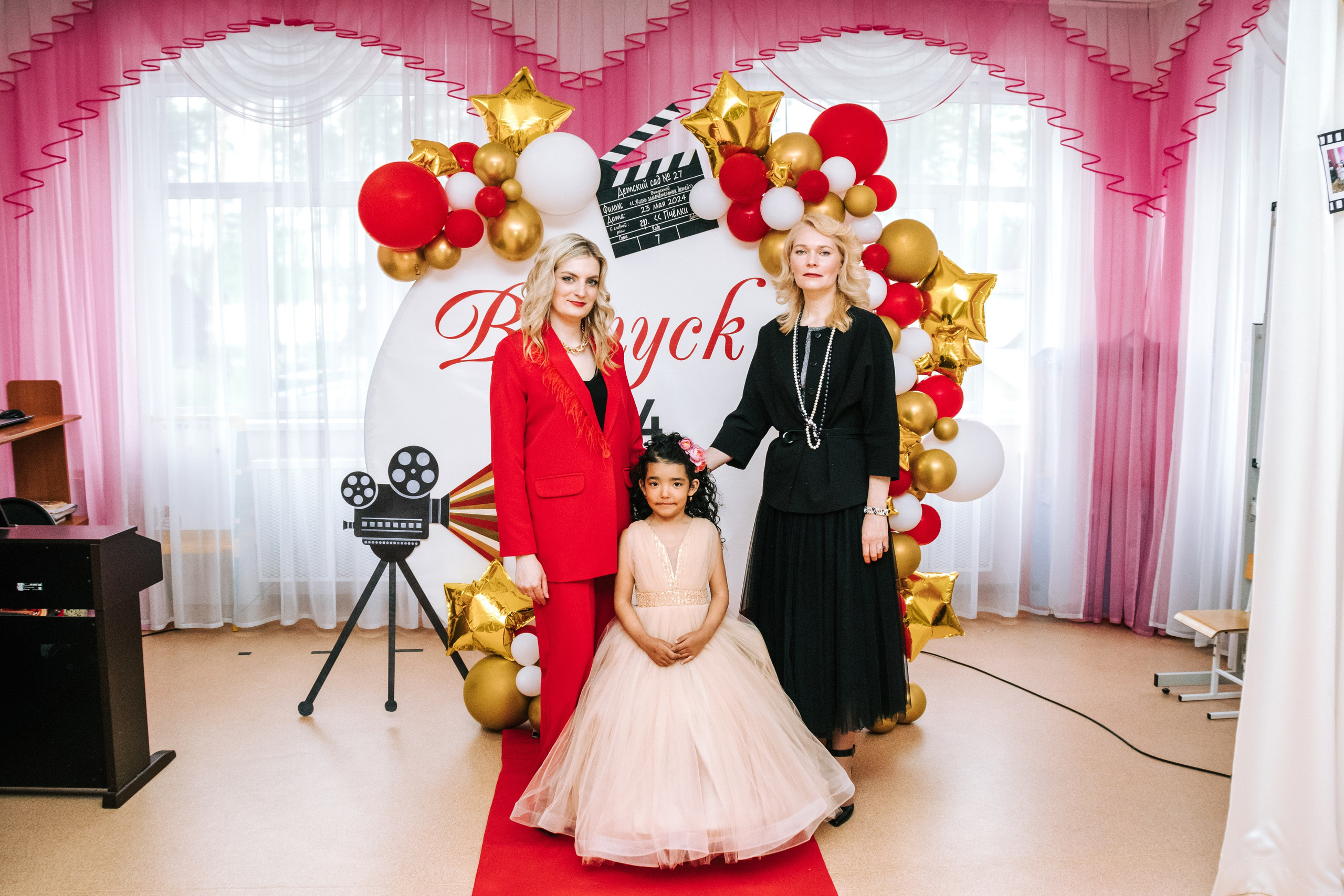 Фотограф на выпускной Детского сада Томск. Фотограф в Томске Дарья Пучкина