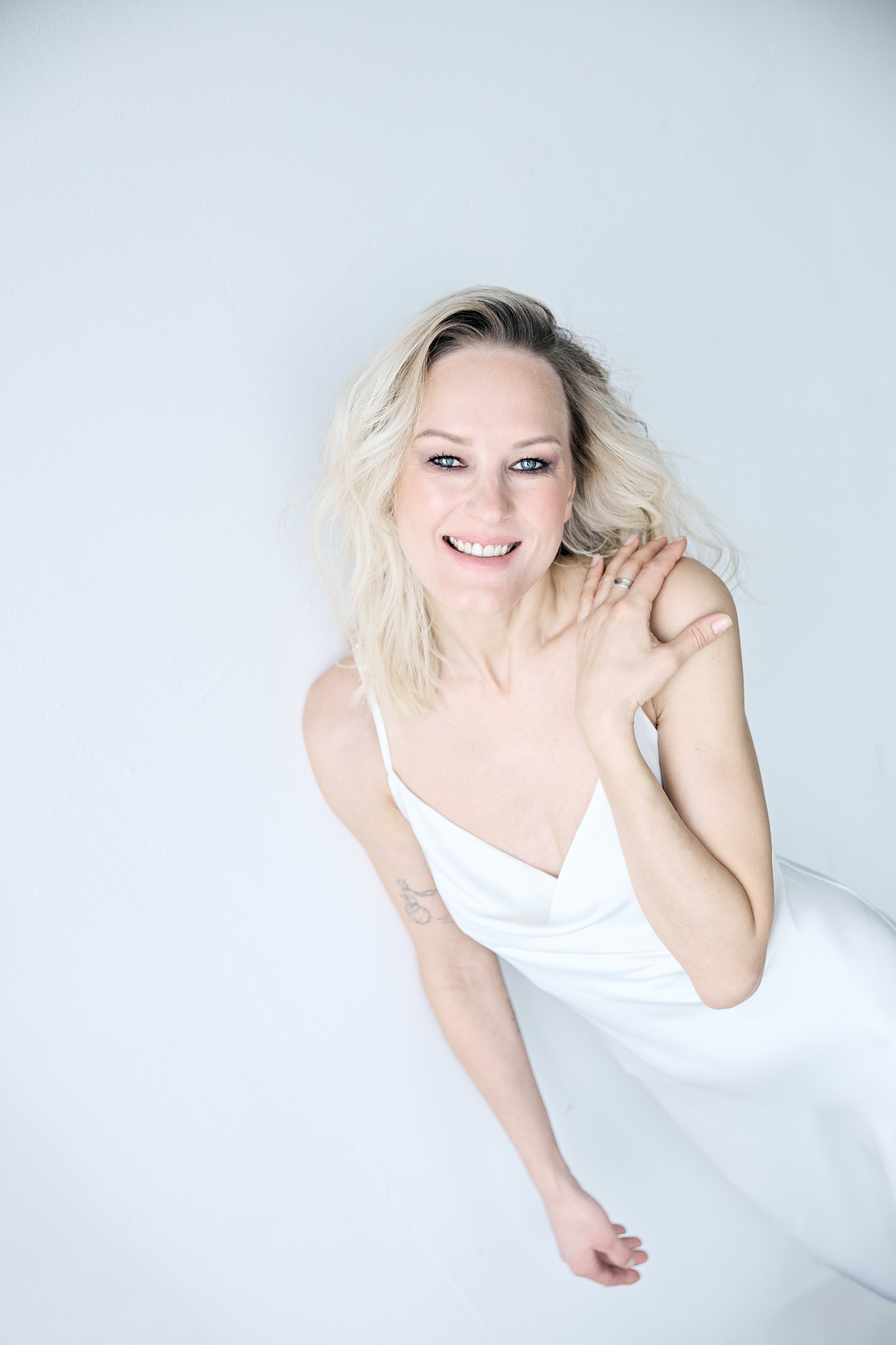 NATALY. Yulia Otroschenko