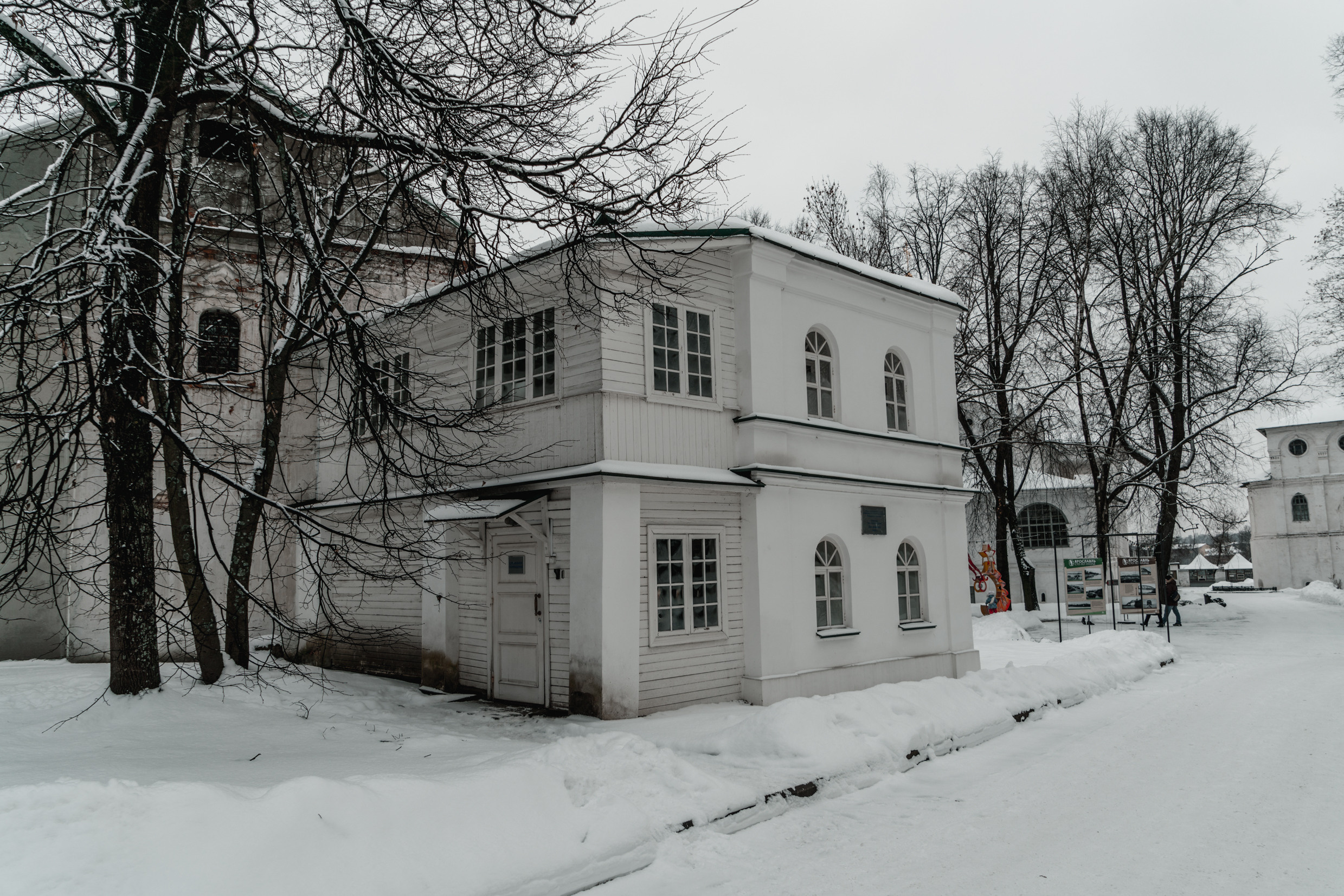 Россия: Москва, Самара, Казань, Нижний Новогород, Санкт-Петербург. Фотограф в Хабаровске. Фотография за 24 часа