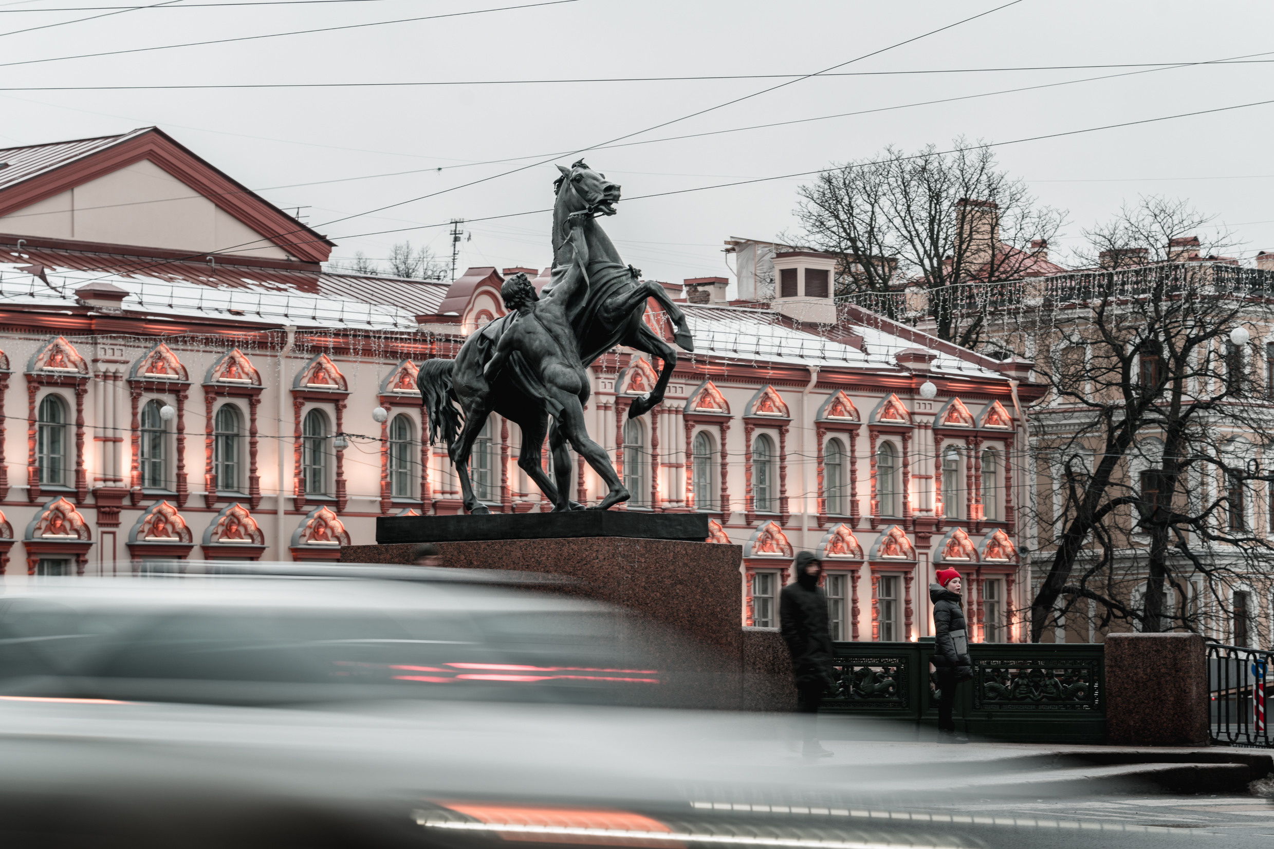 Россия: Москва, Самара, Казань, Нижний Новогород, Санкт-Петербург. Фотограф в Хабаровске. Фотография за 24 часа