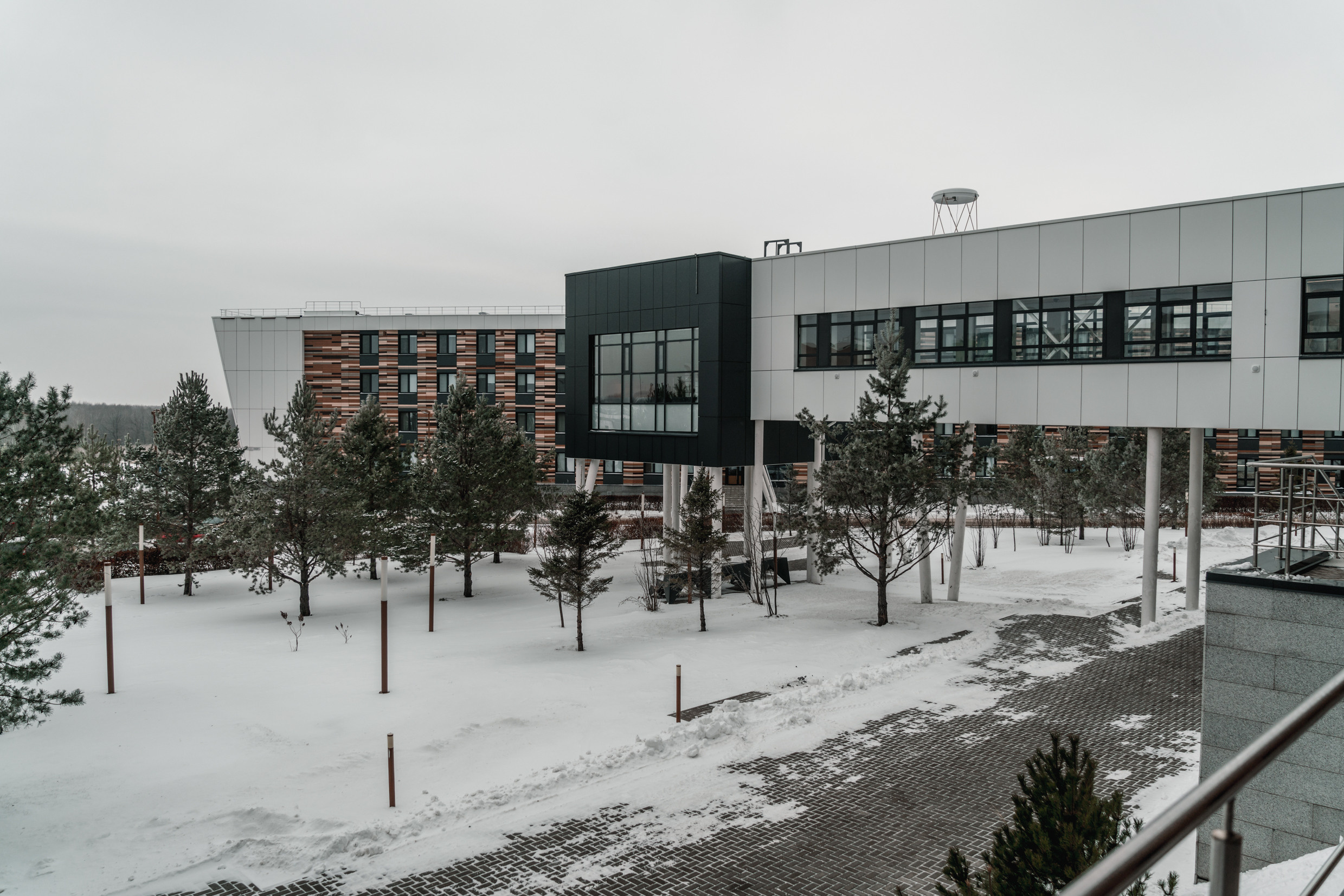 Россия: Москва, Самара, Казань, Нижний Новогород, Санкт-Петербург. Фотограф в Хабаровске. Фотография за 24 часа