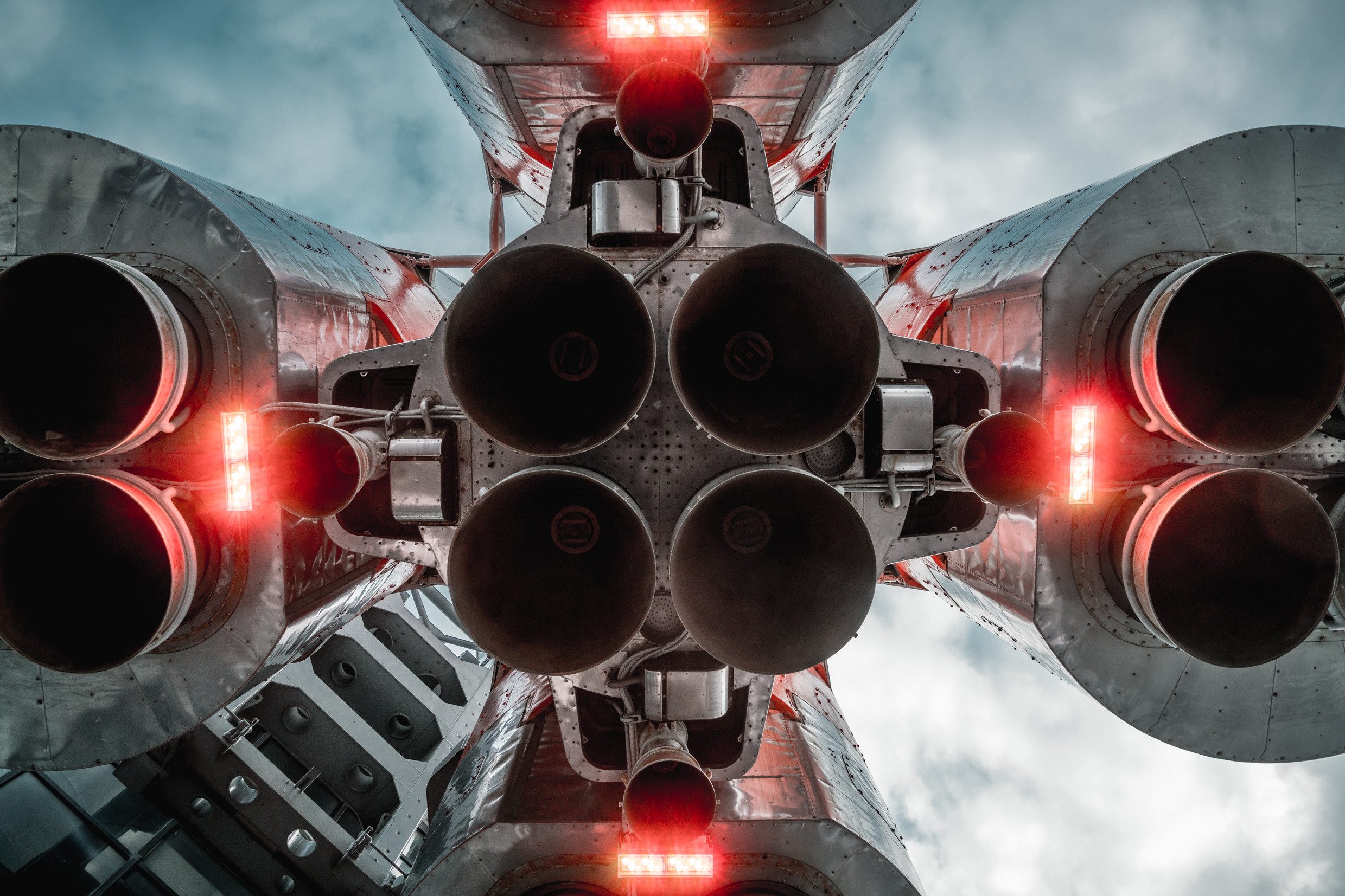 Россия: Москва, Самара, Казань, Нижний Новогород, Санкт-Петербург. Фотограф в Хабаровске. Фотография за 24 часа