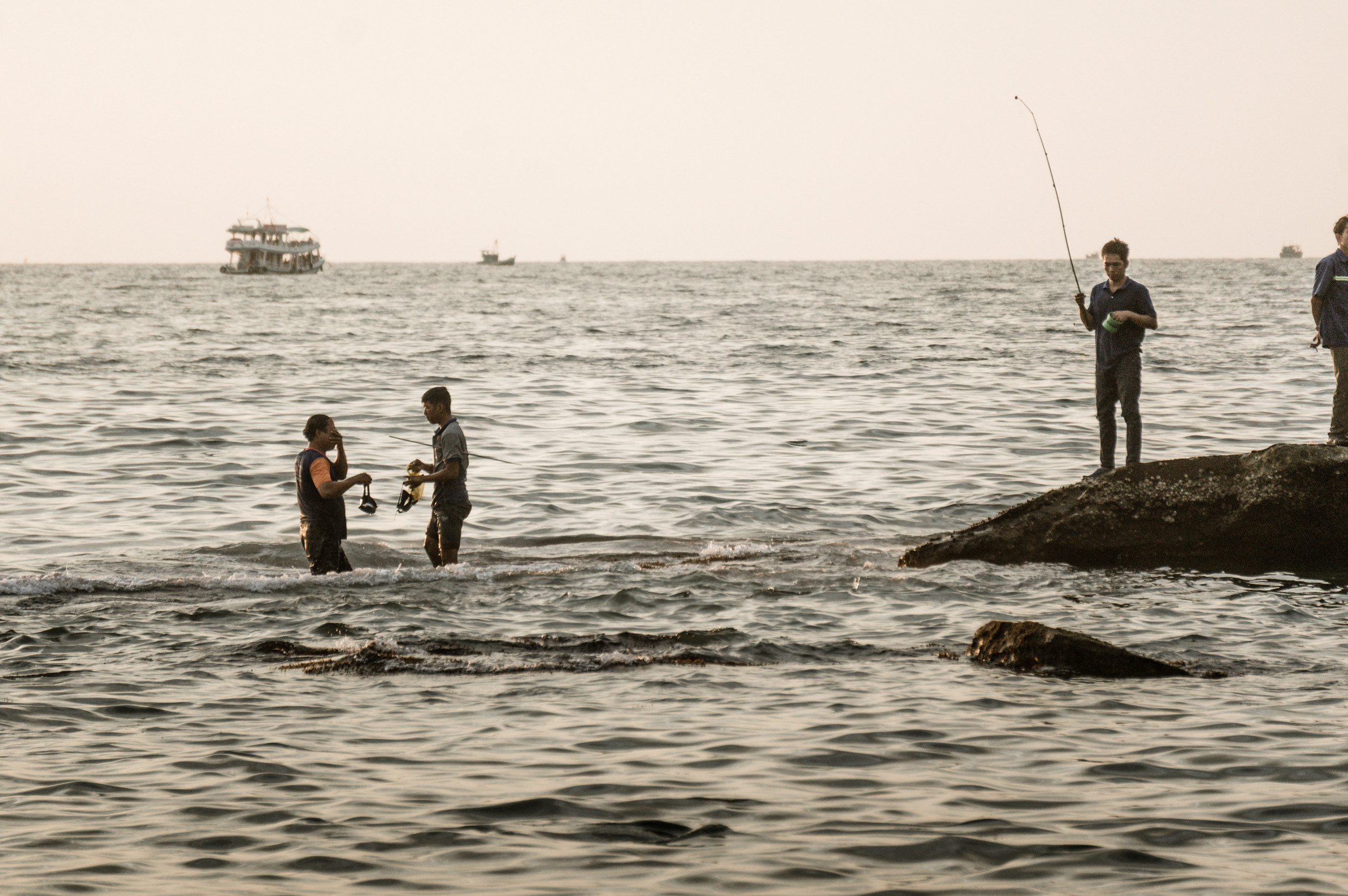 ЮВА: Южная Корея, Вьетнам, Камбоджа, Лаос. Фотограф в Хабаровске. Фотография за 24 часа