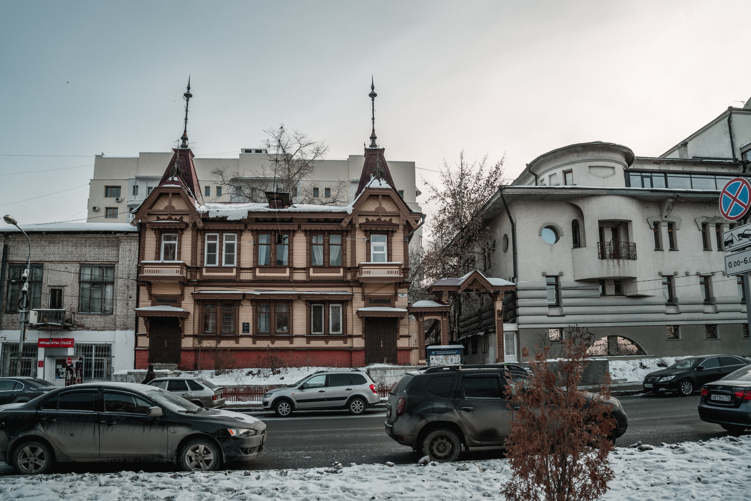 Россия: Москва, Самара, Казань, Нижний Новогород, Санкт-Петербург. Фотограф в Хабаровске. Фотография за 24 часа