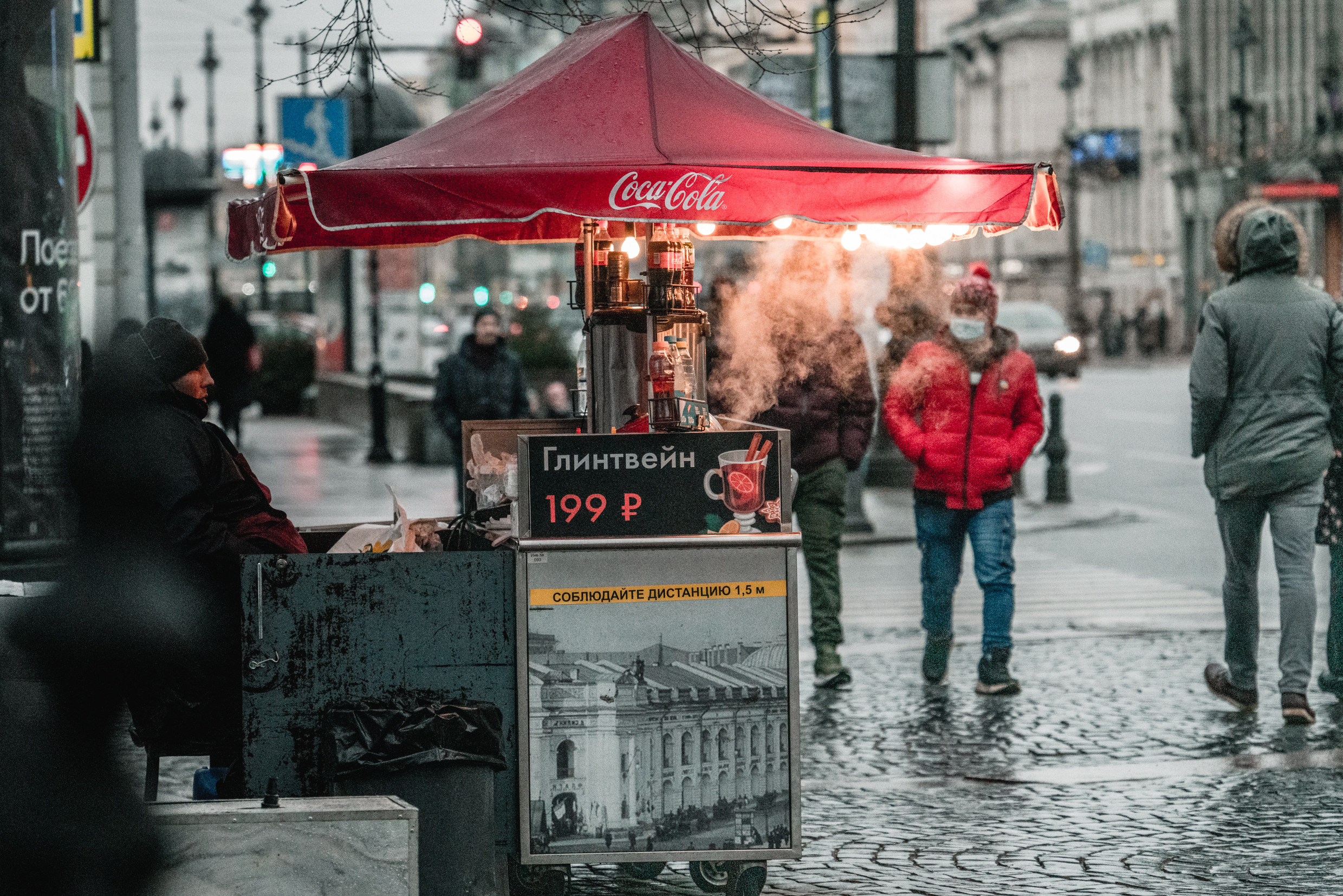 Россия: Москва, Самара, Казань, Нижний Новогород, Санкт-Петербург. Фотограф в Хабаровске. Фотография за 24 часа