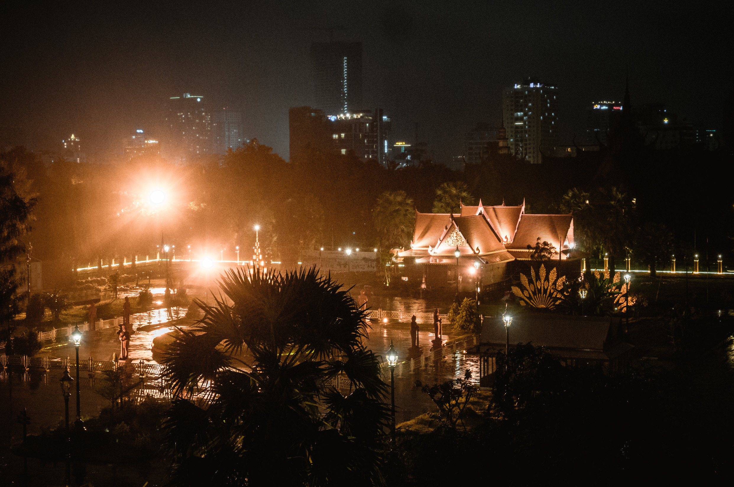 ЮВА: Южная Корея, Вьетнам, Камбоджа, Лаос. Фотограф в Хабаровске. Фотография за 24 часа