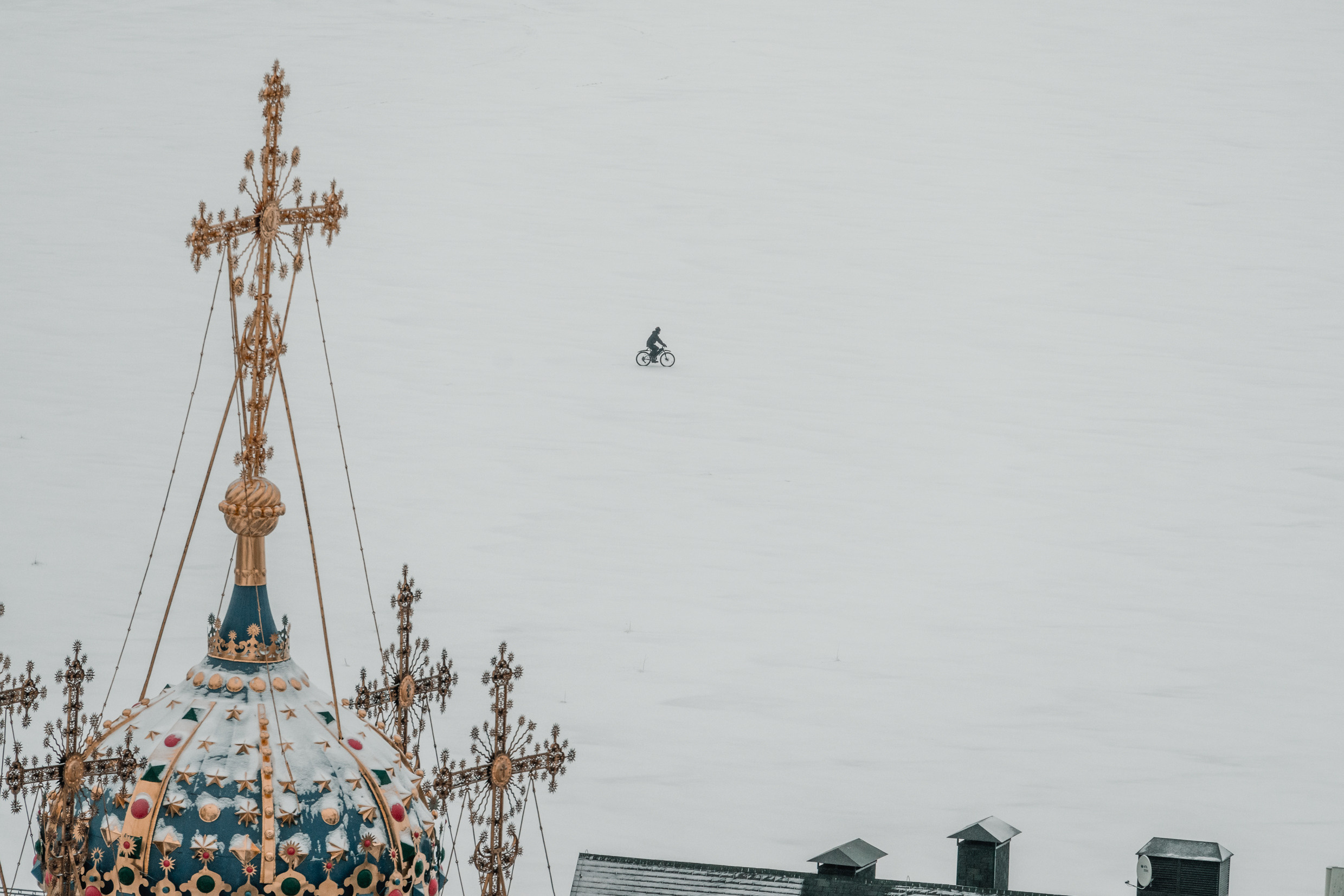 Россия: Москва, Самара, Казань, Нижний Новогород, Санкт-Петербург. Фотограф в Хабаровске. Фотография за 24 часа