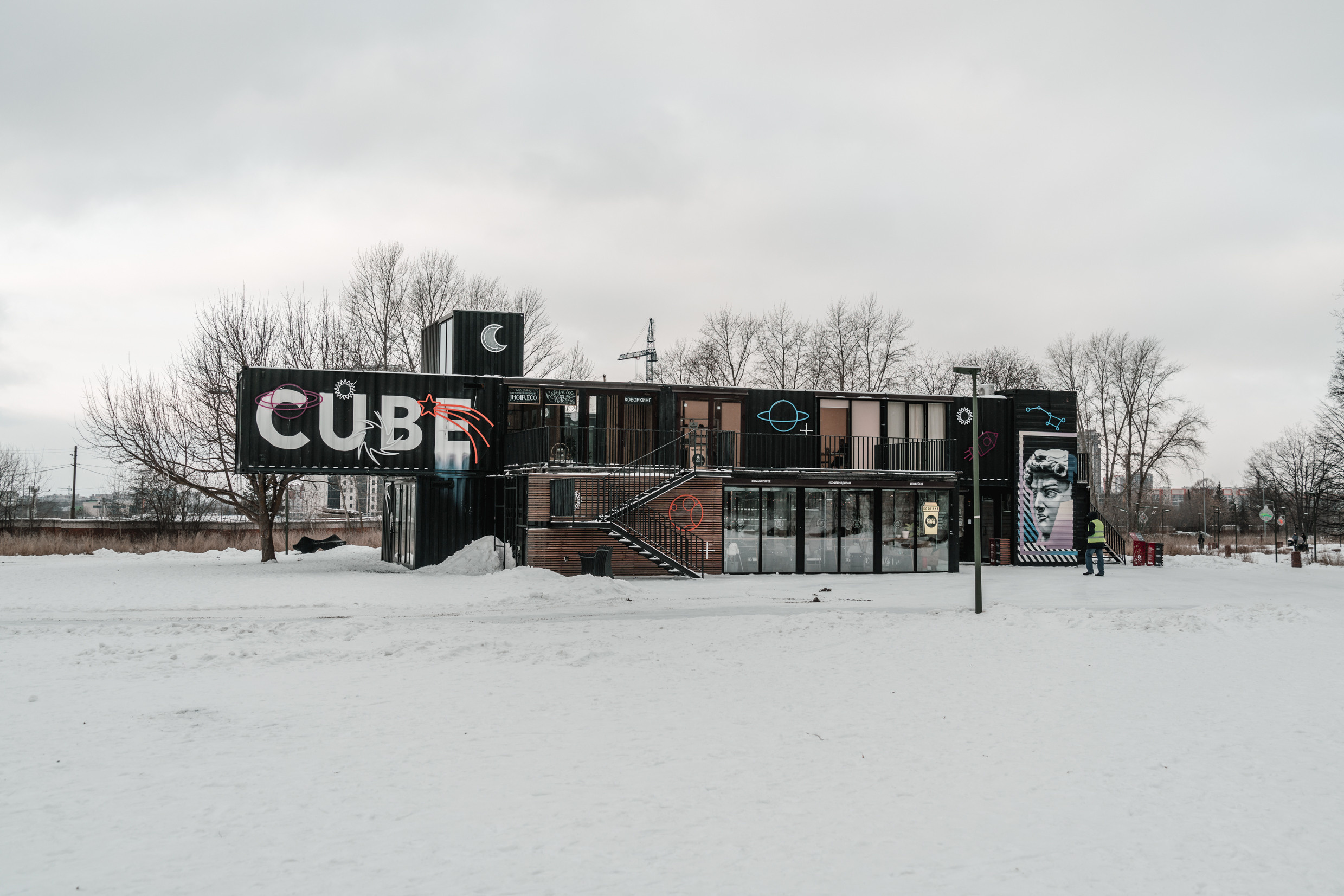 Россия: Москва, Самара, Казань, Нижний Новогород, Санкт-Петербург. Фотограф в Хабаровске. Фотография за 24 часа