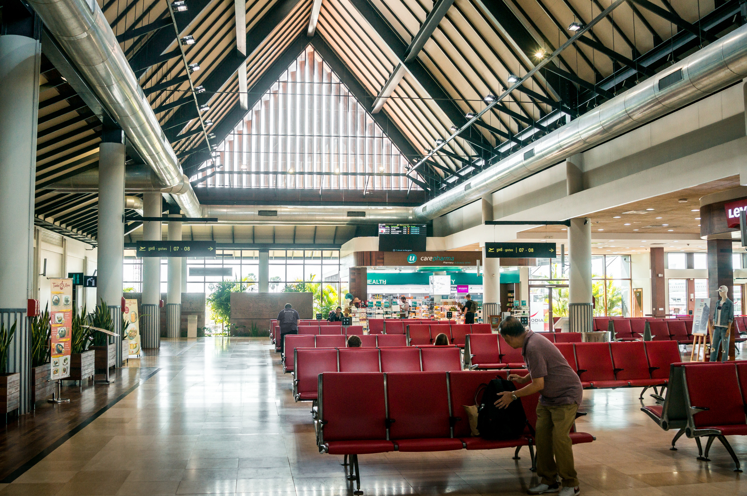 ЮВА: Южная Корея, Вьетнам, Камбоджа, Лаос. Фотограф в Хабаровске. Фотография за 24 часа