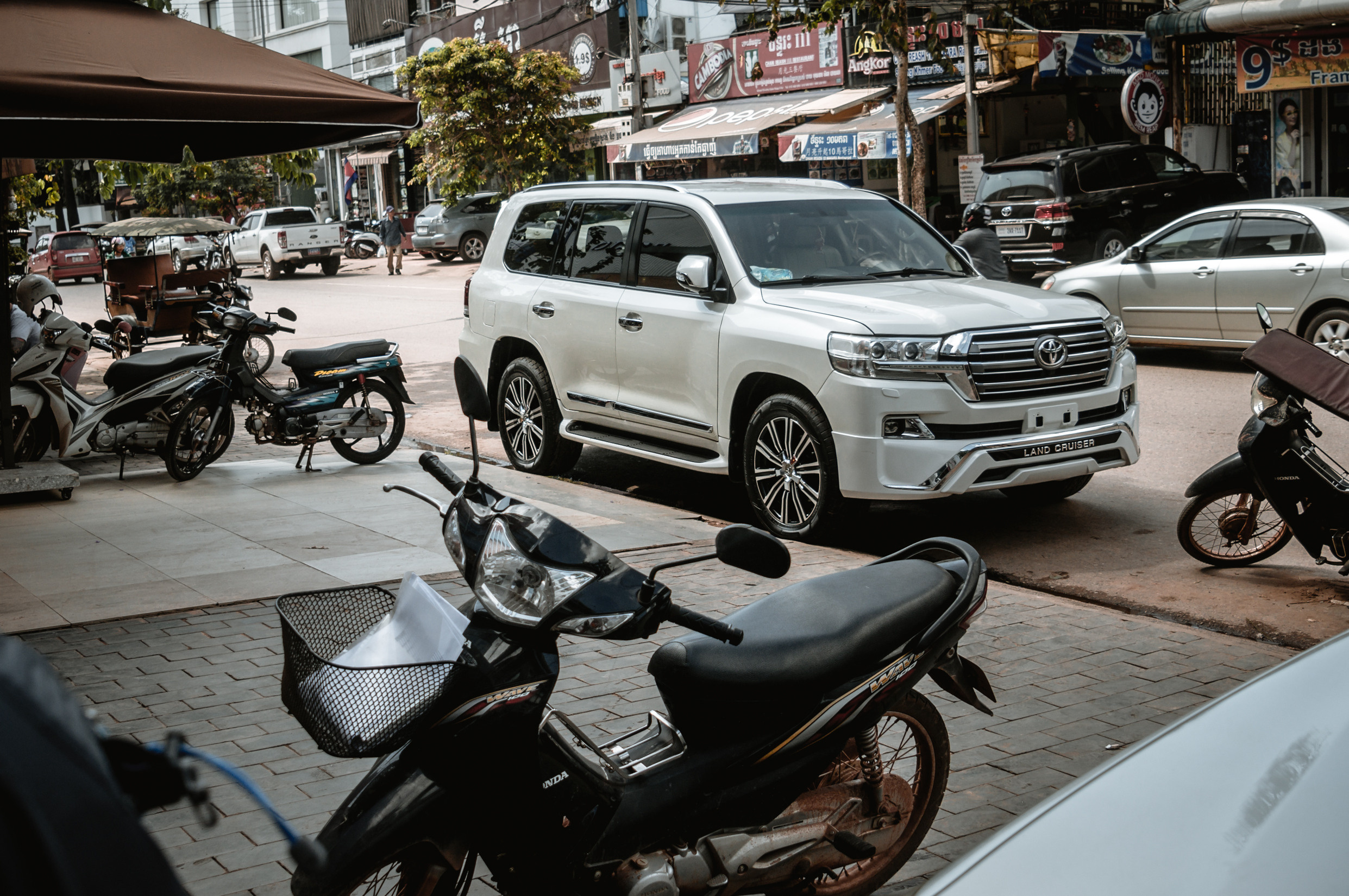 ЮВА: Южная Корея, Вьетнам, Камбоджа, Лаос. Фотограф в Хабаровске. Фотография за 24 часа