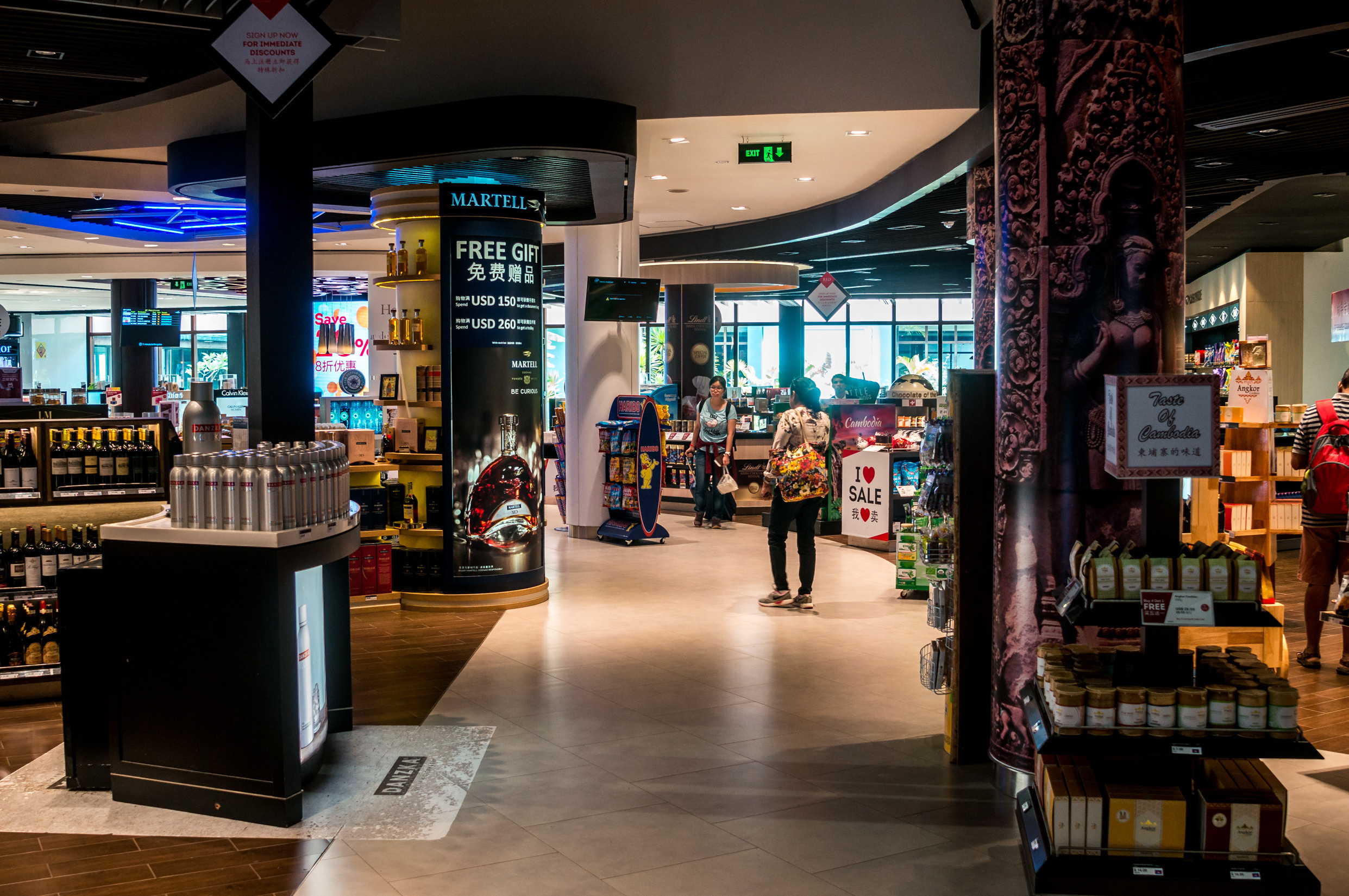 ЮВА: Южная Корея, Вьетнам, Камбоджа, Лаос. Фотограф в Хабаровске. Фотография за 24 часа