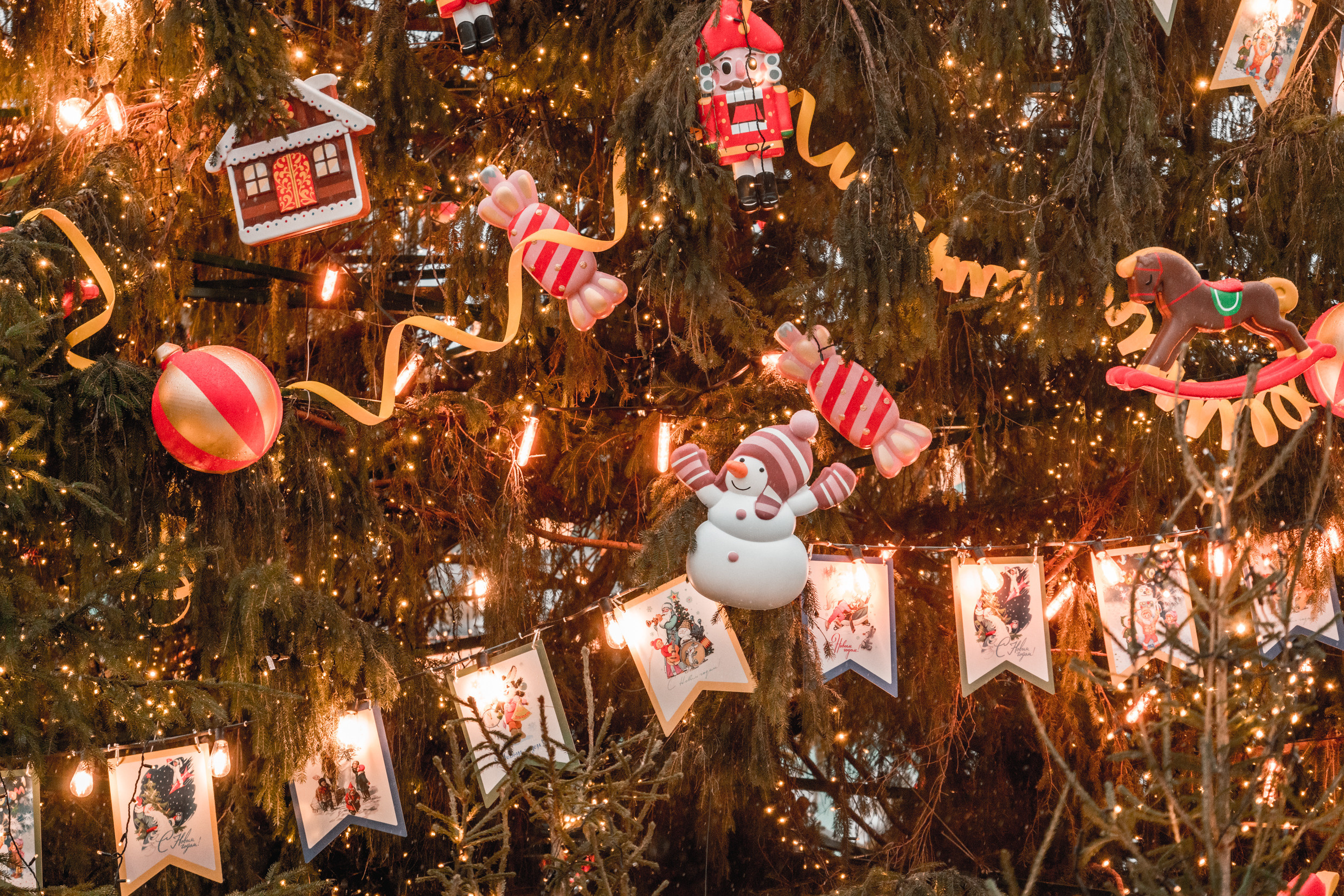 Россия: Москва, Самара, Казань, Нижний Новогород, Санкт-Петербург. Фотограф в Хабаровске. Фотография за 24 часа