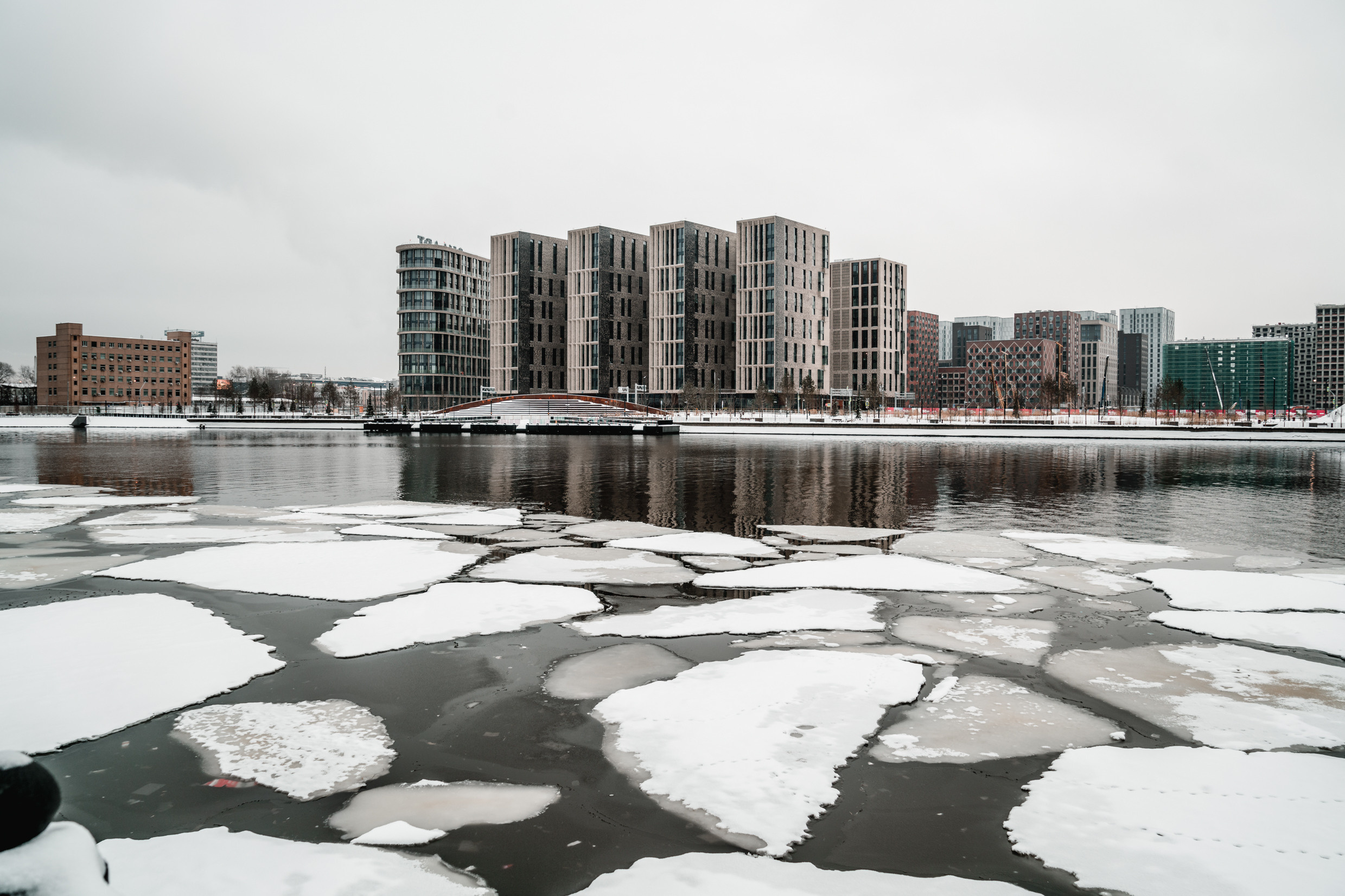 Россия: Москва, Самара, Казань, Нижний Новогород, Санкт-Петербург. Фотограф в Хабаровске. Фотография за 24 часа