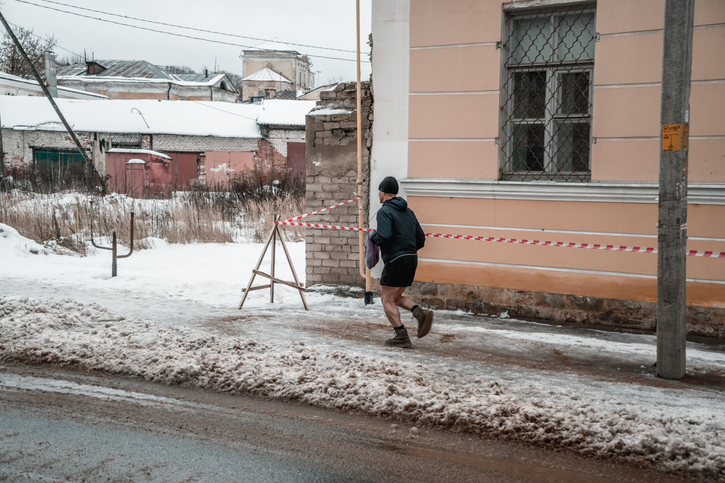 Россия: Москва, Самара, Казань, Нижний Новогород, Санкт-Петербург. Фотограф в Хабаровске. Фотография за 24 часа