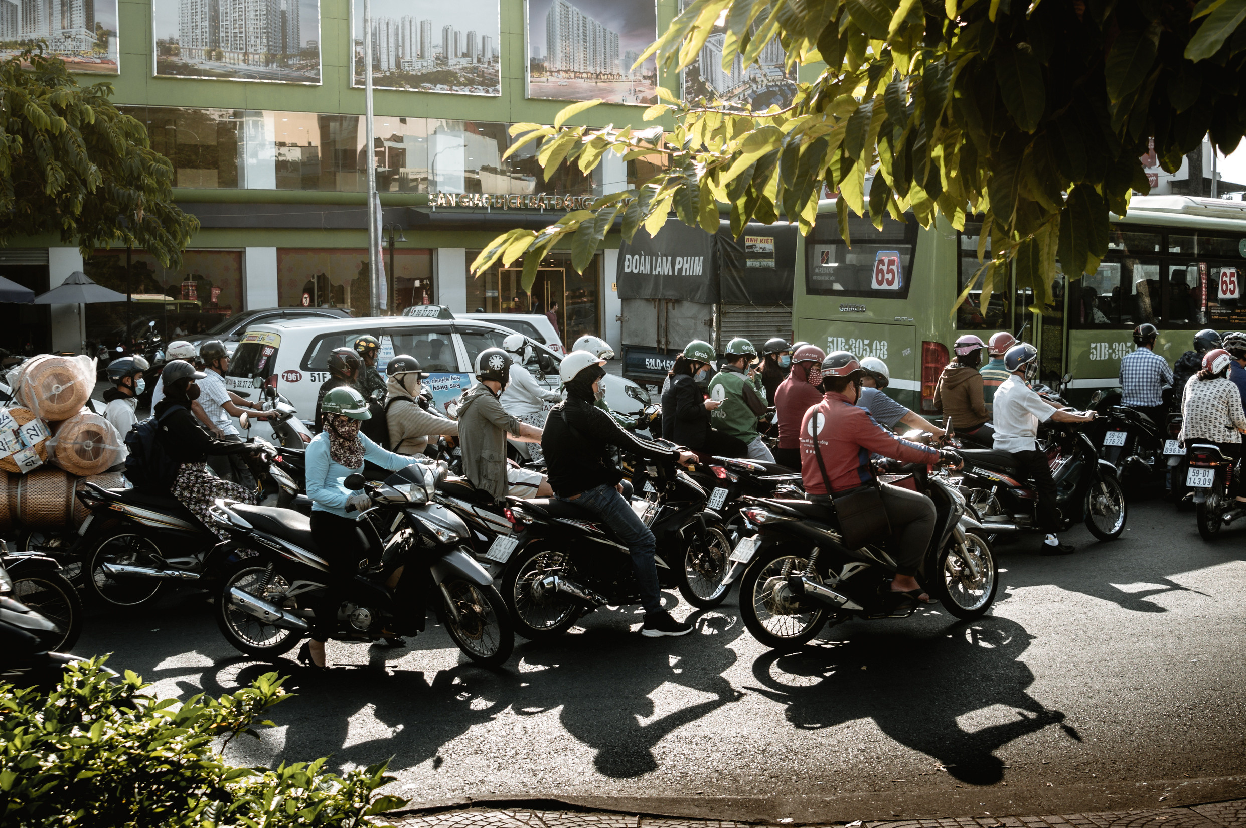 ЮВА: Южная Корея, Вьетнам, Камбоджа, Лаос. Фотограф в Хабаровске. Фотография за 24 часа