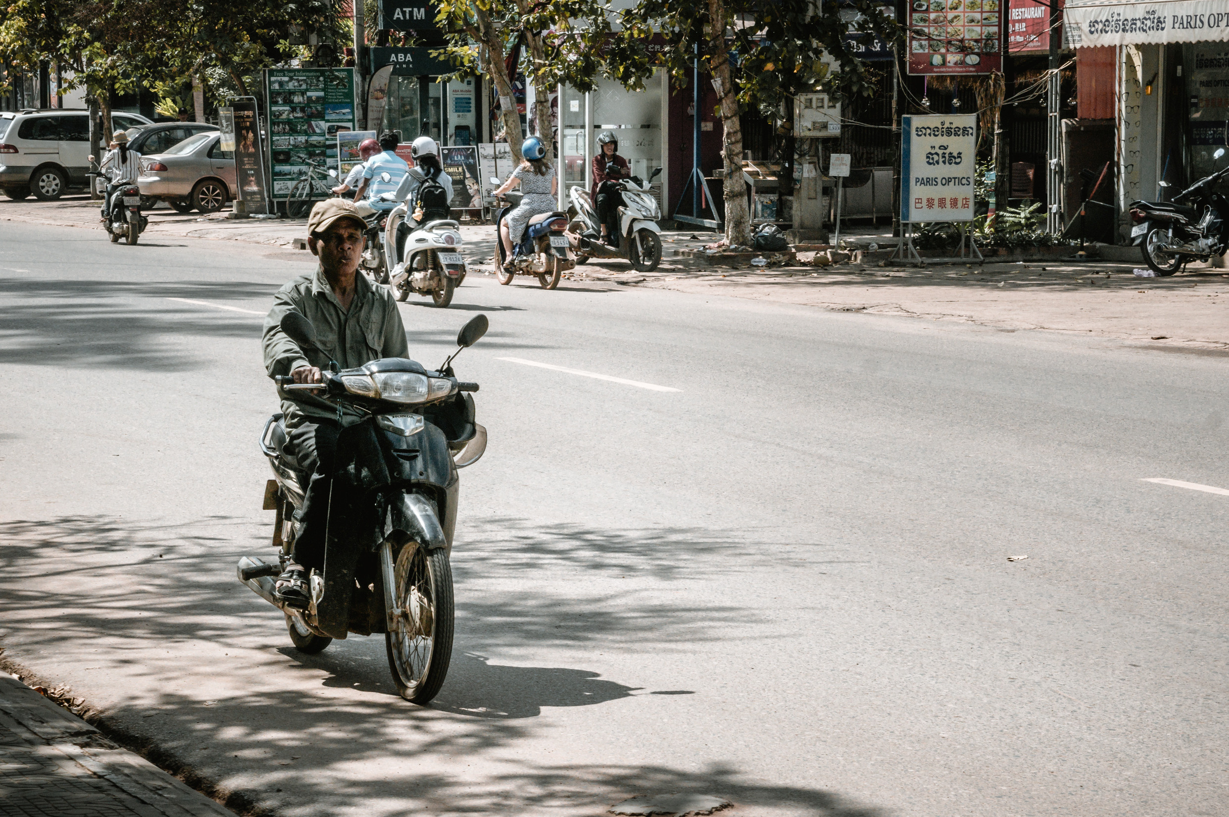 ЮВА: Южная Корея, Вьетнам, Камбоджа, Лаос. Фотограф в Хабаровске. Фотография за 24 часа