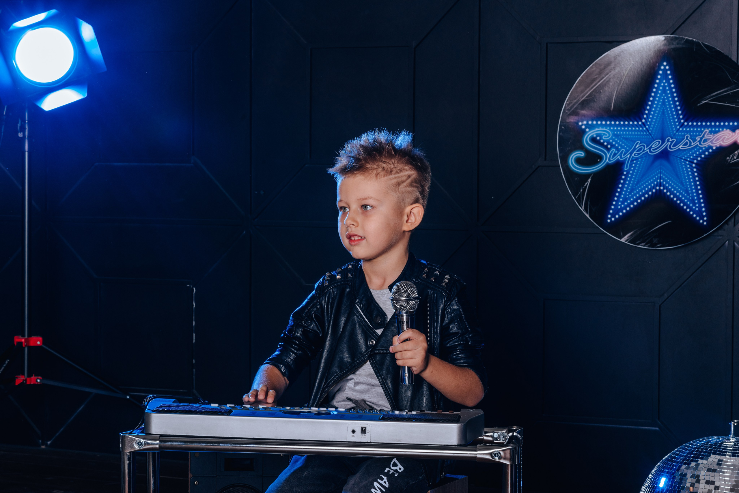 Супер звезда. 1.0. Детский и семейный фотограф Катерина Мишина