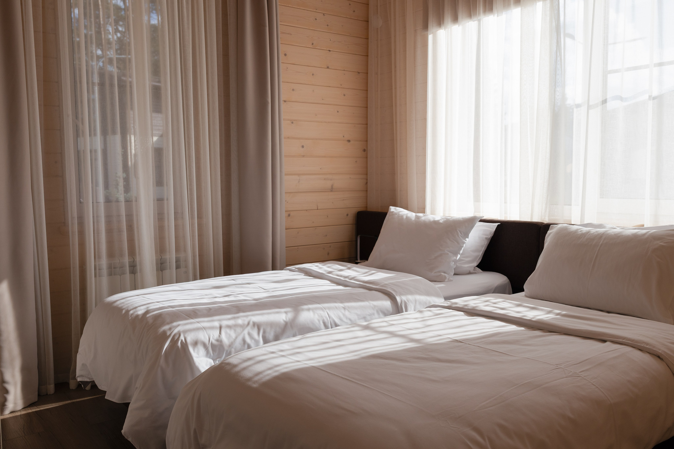 Фото для соцсетей и сайта базы отдыха «Лесная Ривьера». Фотограф в Санкт-Петербурге Вагнер Юлия