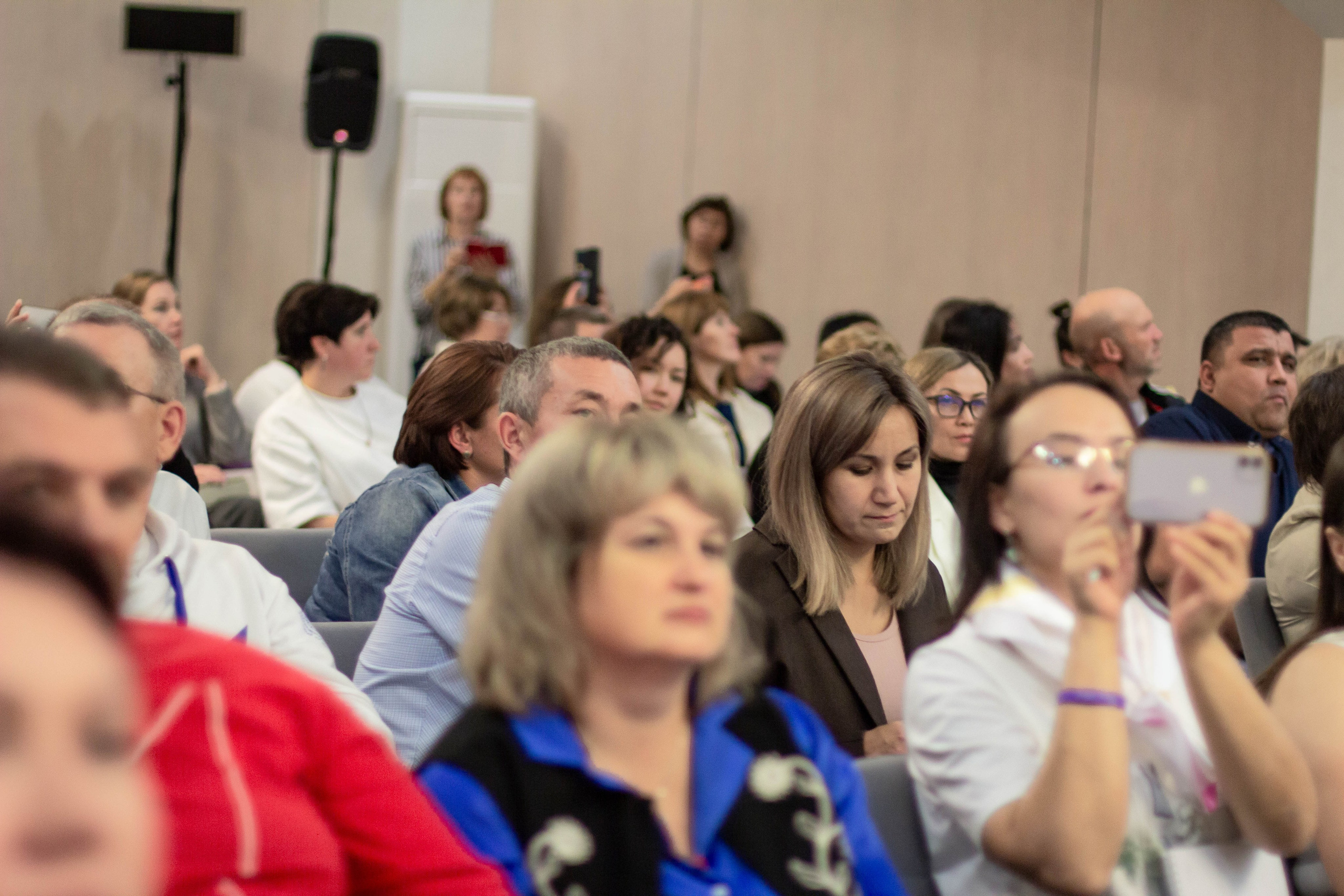 Форум родные-любимые 2024. Фотограф мероприятий и спорта: юбилеев, дней рождений и корпоративов из Москвы