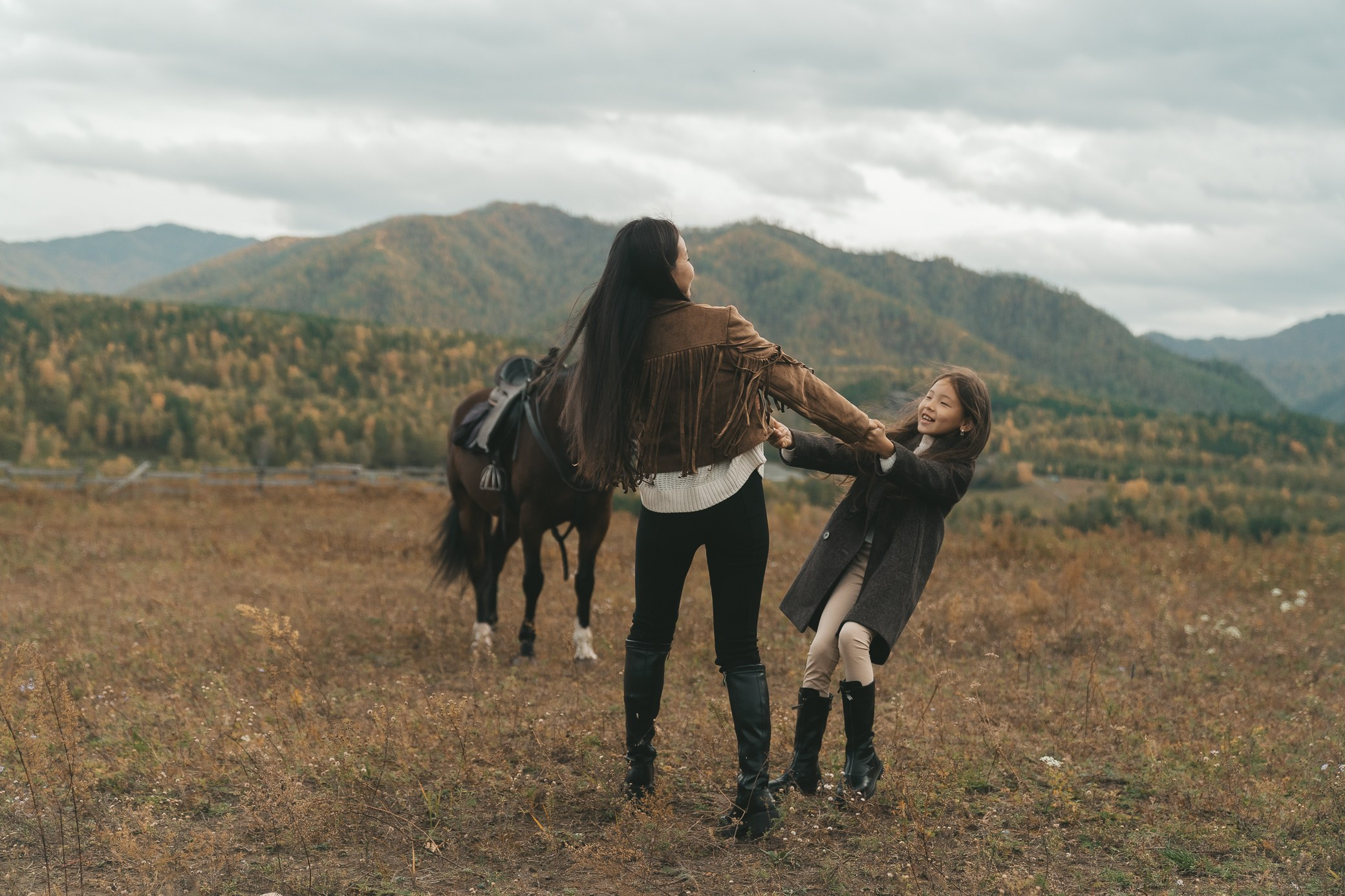Айсана и Виктория. Семейный и детский фотограф в Сергиев Посаде, Хотьково Якимчук Любовь