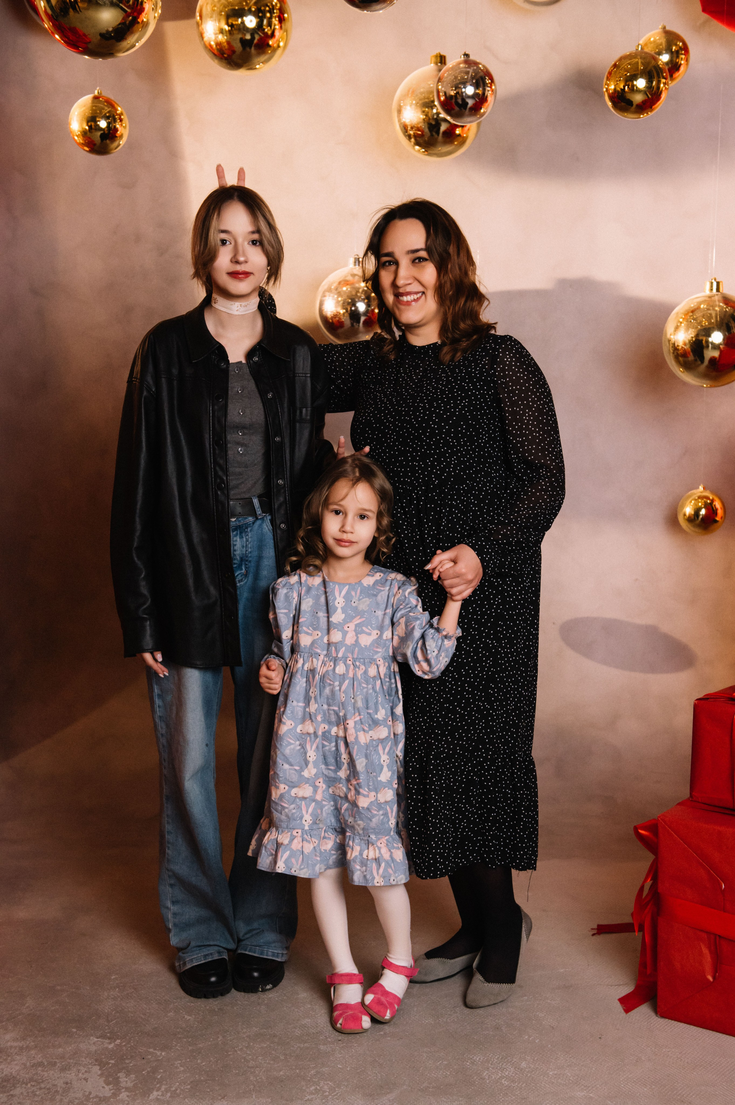 Большая семья собралась вместе на Новый год. Фотограф в Сургуте Светлана Гибадуллина