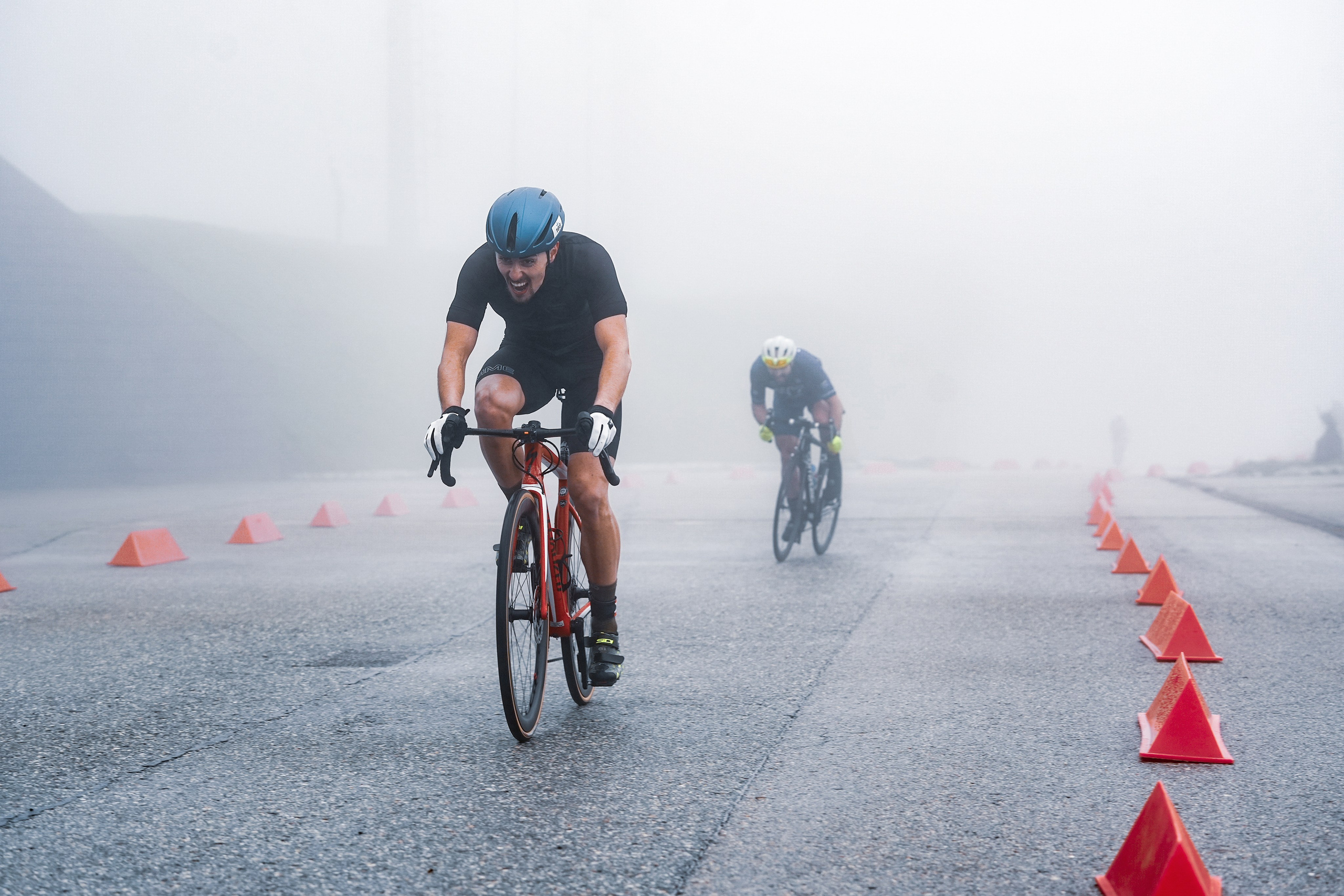 Велогонка «Три горы» на курортах горного кластера Красная Поляна. Репортажный фотограф в Красной Поляне и Сочи Павлюченко Екатерина
