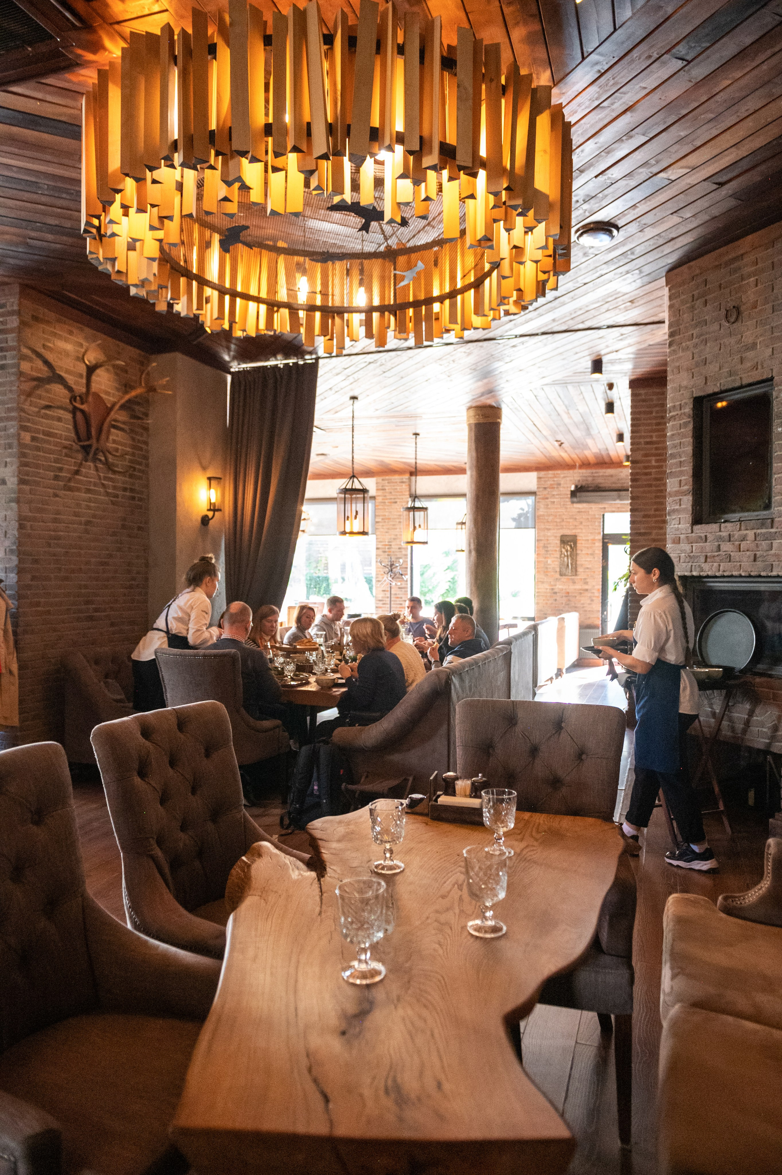 Mice мероприятие — прогулка на водопад Поликаря на курорте Красная Поляна. Репортажный фотограф в Красной Поляне и Сочи Павлюченко Екатерина